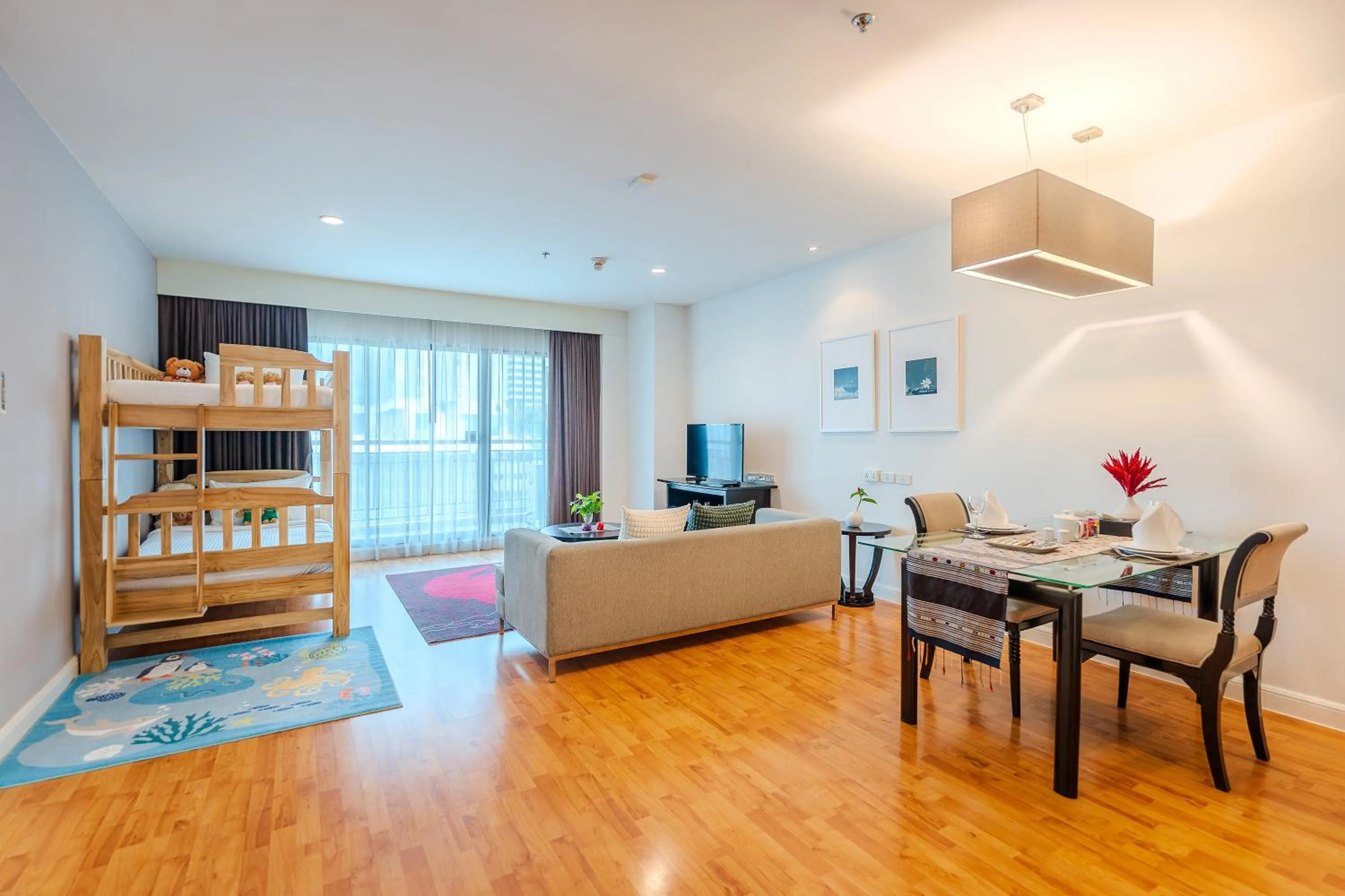 Family Suite in Somerset Park Suanplu Bangkok