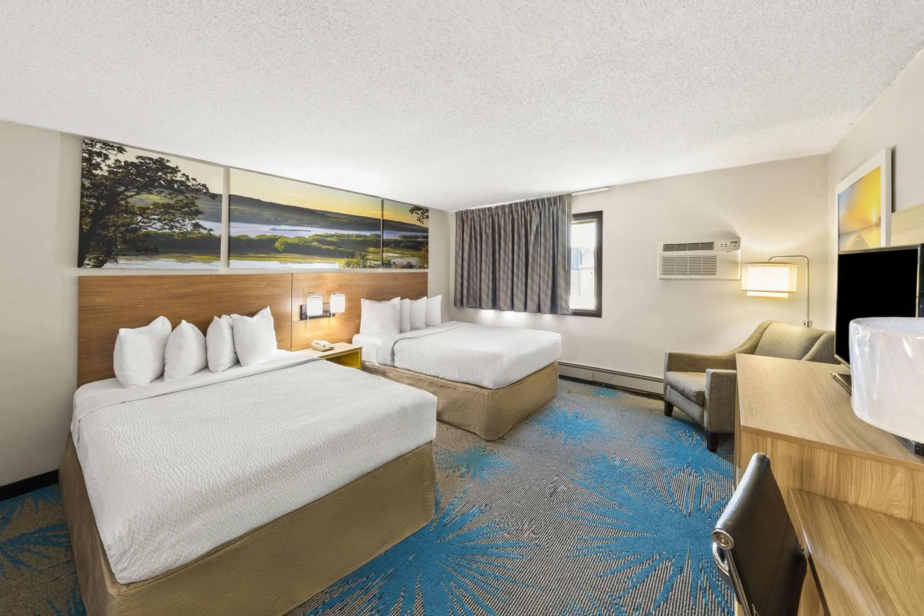 Deluxe Queen Room with Two Queen Beds - Non-Smoking in Days Inn by Wyndham Winona