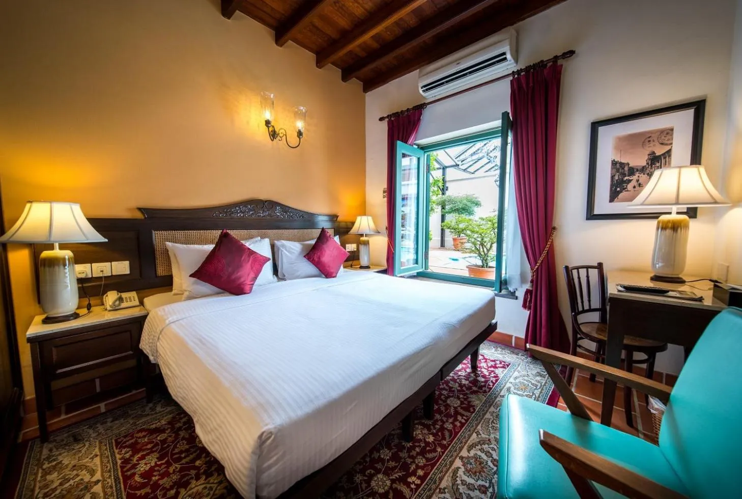 Courtyard Room in Yeng Keng Hotel