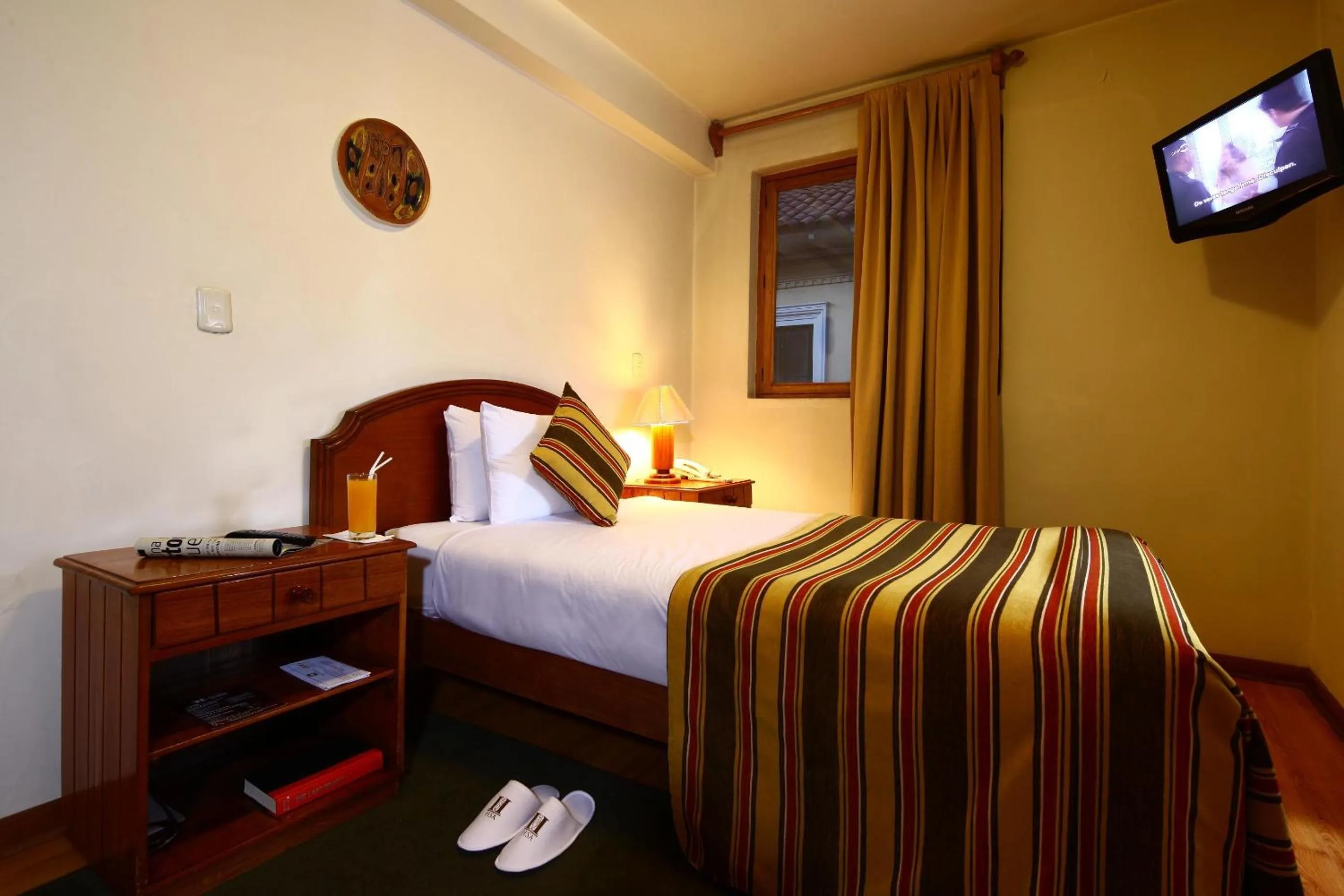 Single Room in San Agustin Internacional