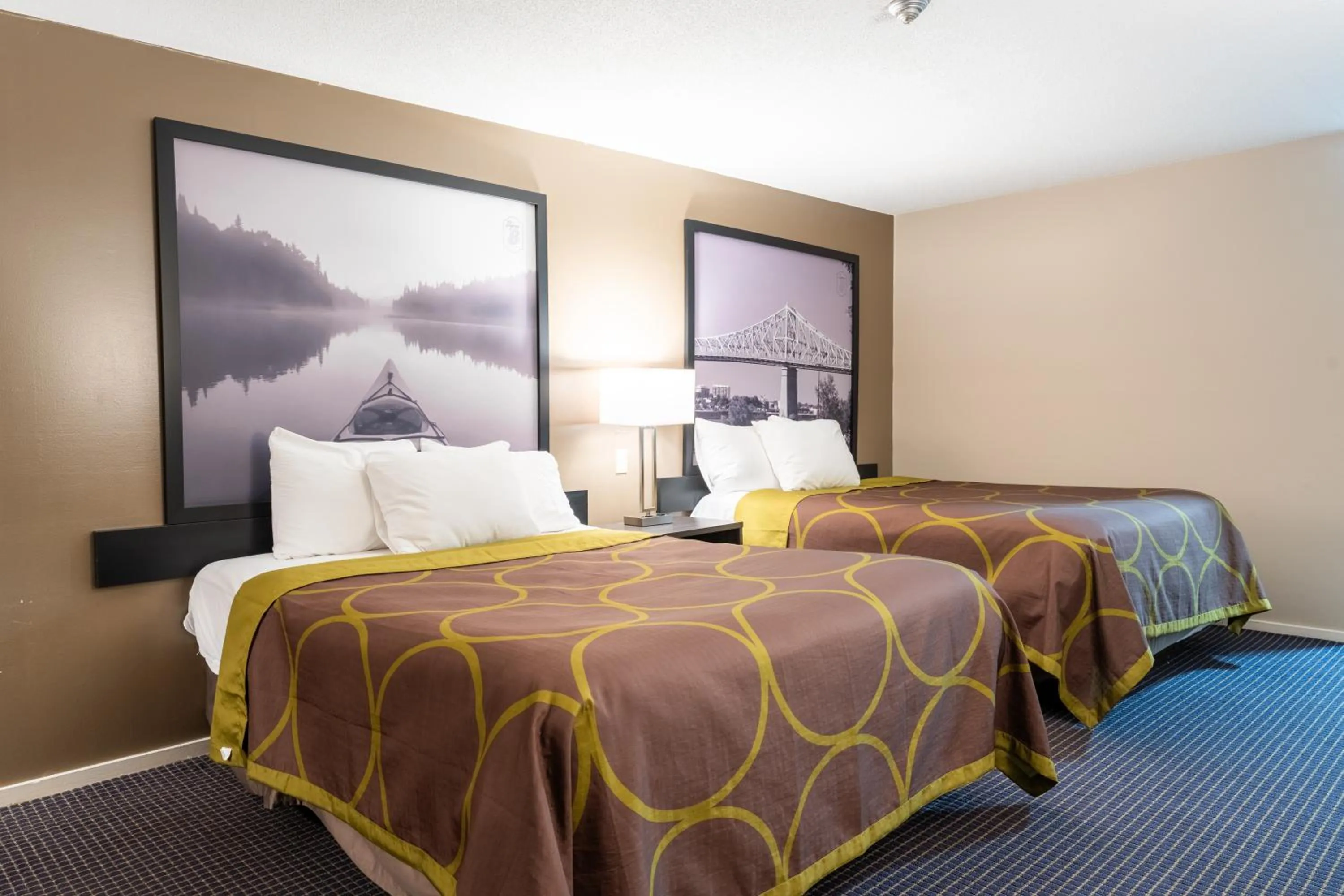 Queen Room with Two Queen Beds and Pool View - Non-Smoking in Super 8 by Wyndham Gananoque - Country Squire Resort