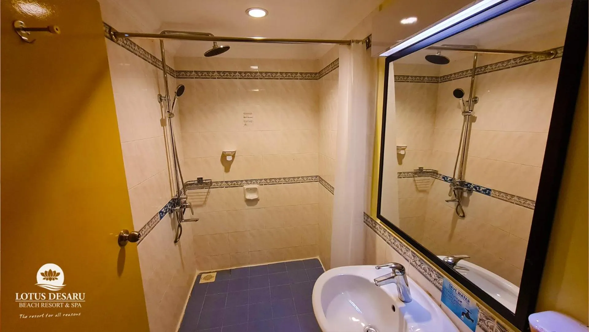 3 Bedroom Master Suite (SPLASH Water Park View) in Lotus Desaru Beach Resort & Spa