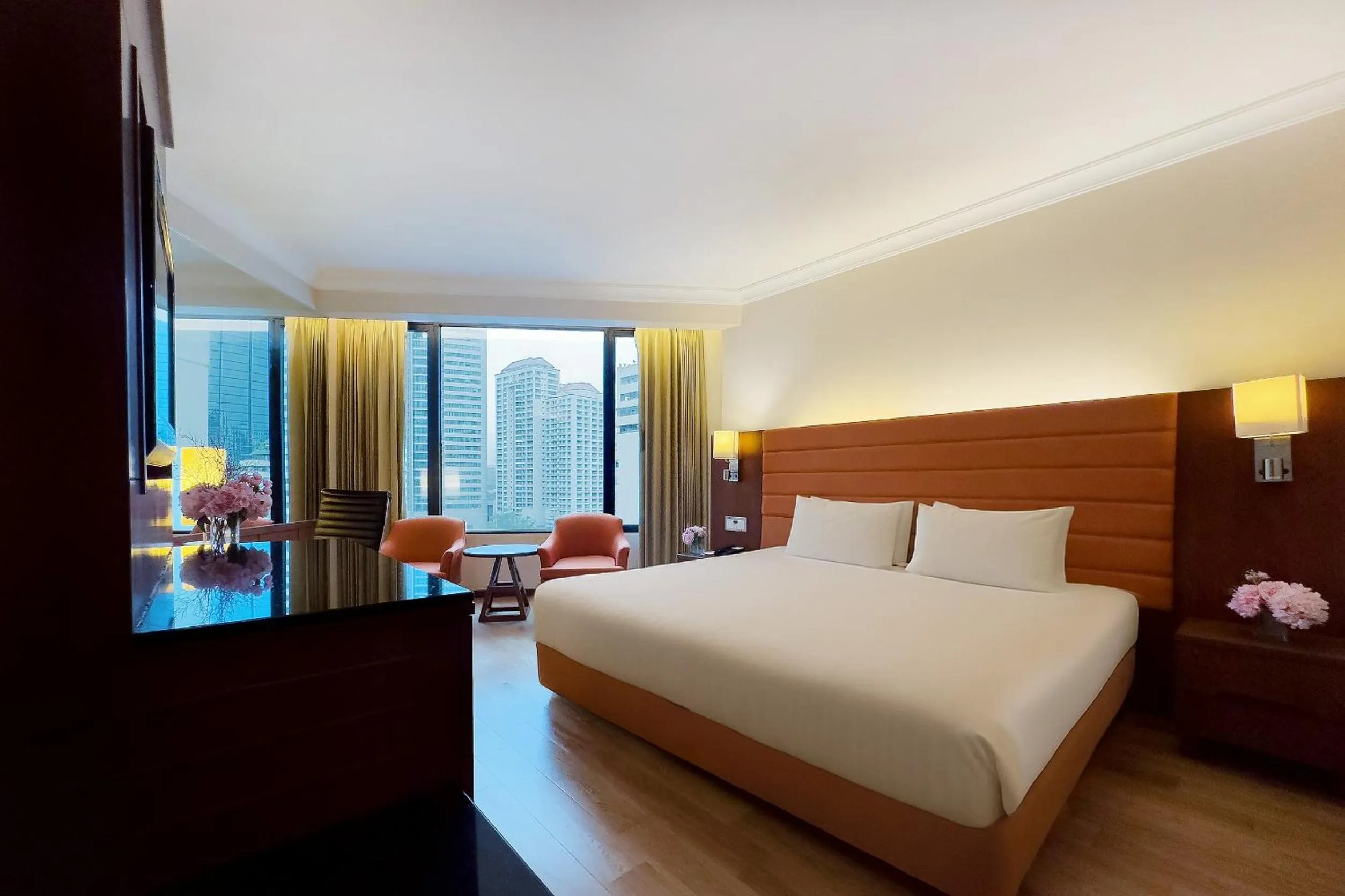 Deluxe King Room - single occupancy in Rembrandt Hotel Bangkok