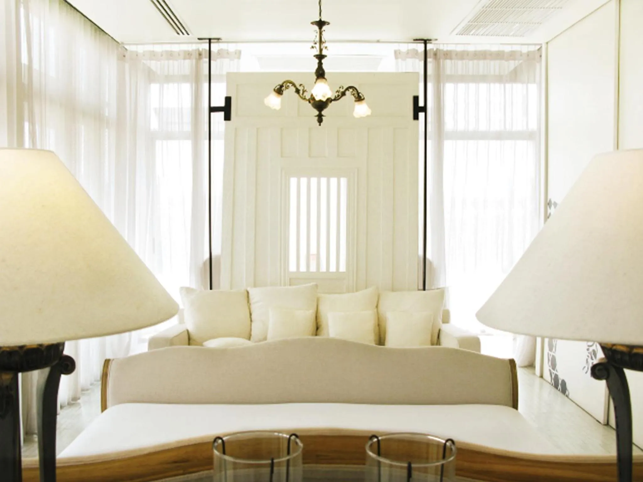 Deluxe Double or Twin Room in Refillnow! Hostel