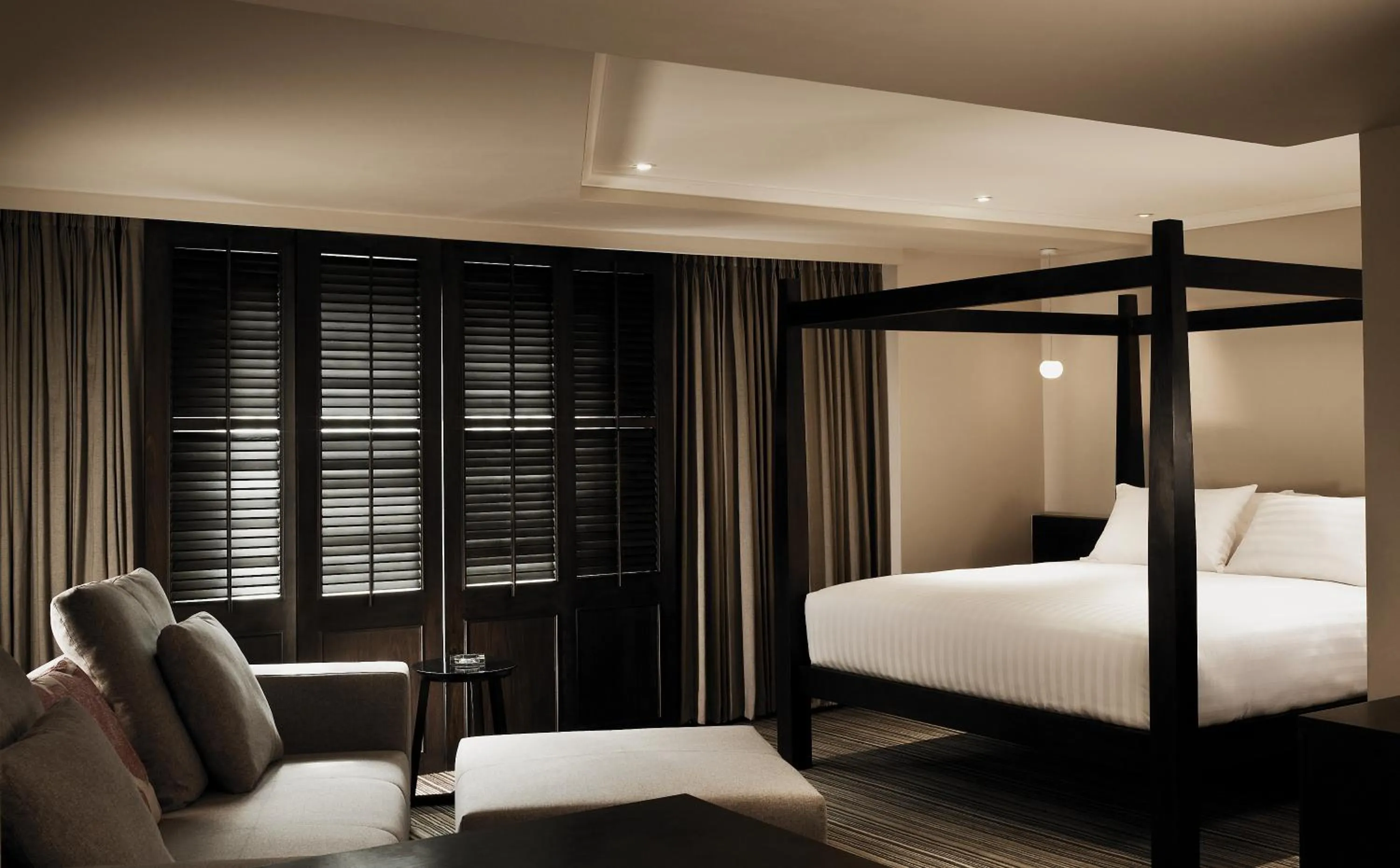 Business Single Suite in S15 Sukhumvit Hotel