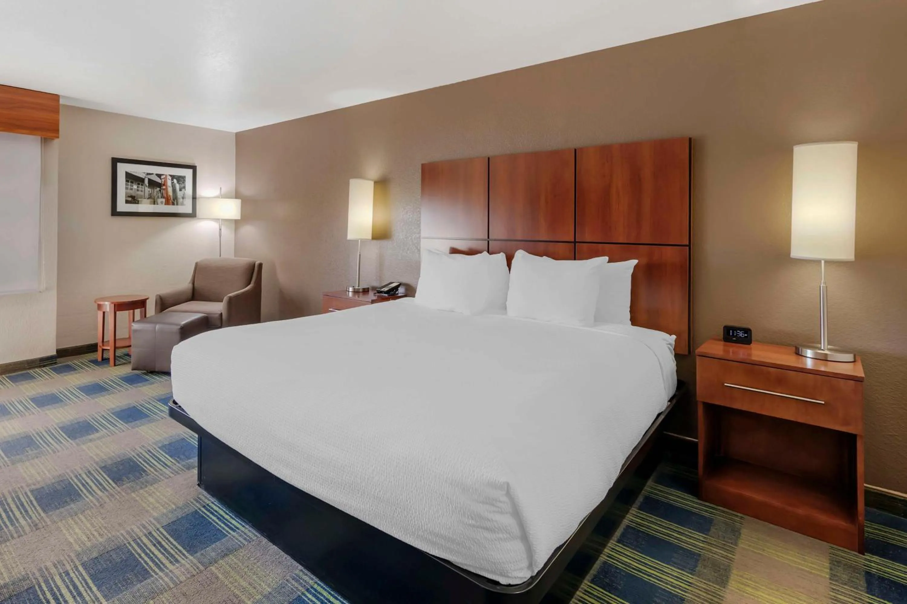 King Room - Non-Smoking in Best Western Plus Heritage Inn Ontario Rancho Cucamonga