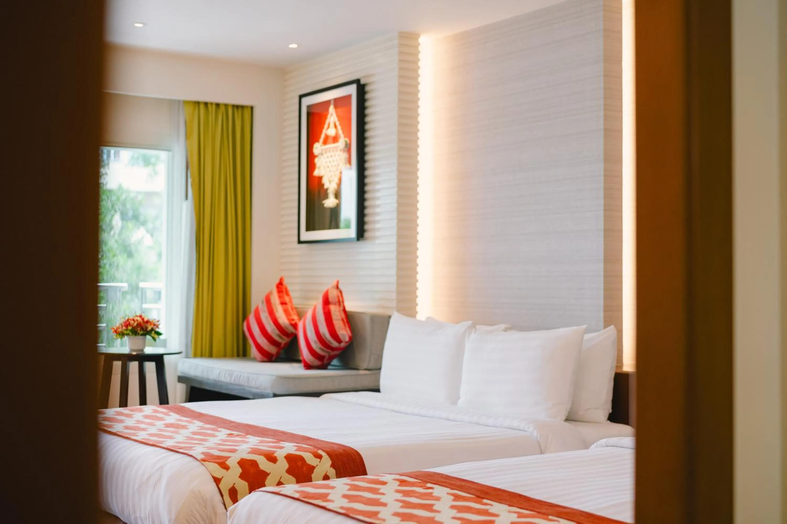 Premier Deluxe room - Royal Wing 1 Queen and 1 Single in The Royal Paradise Hotel & Spa - SHA Extra Plus