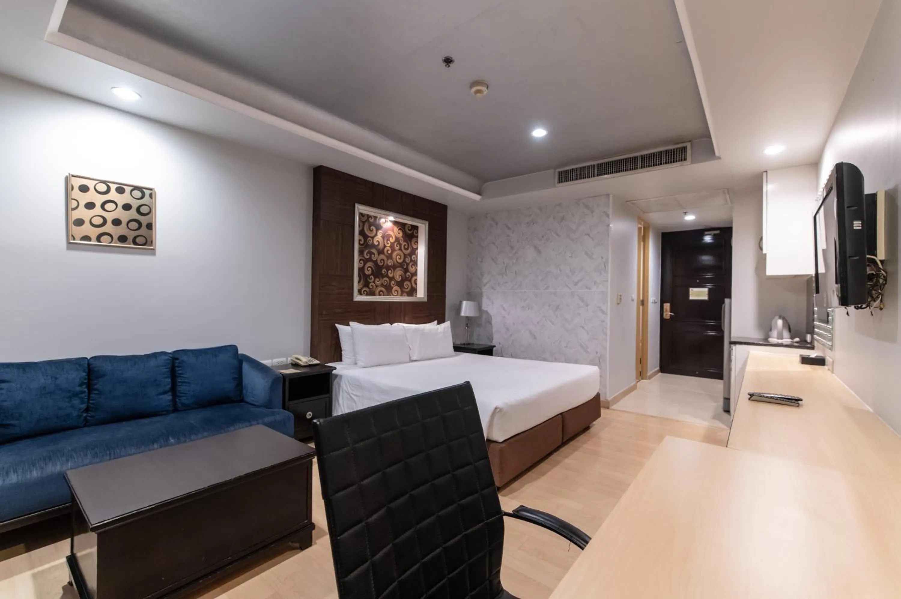 Superior Studio in Admiral Premier Bangkok