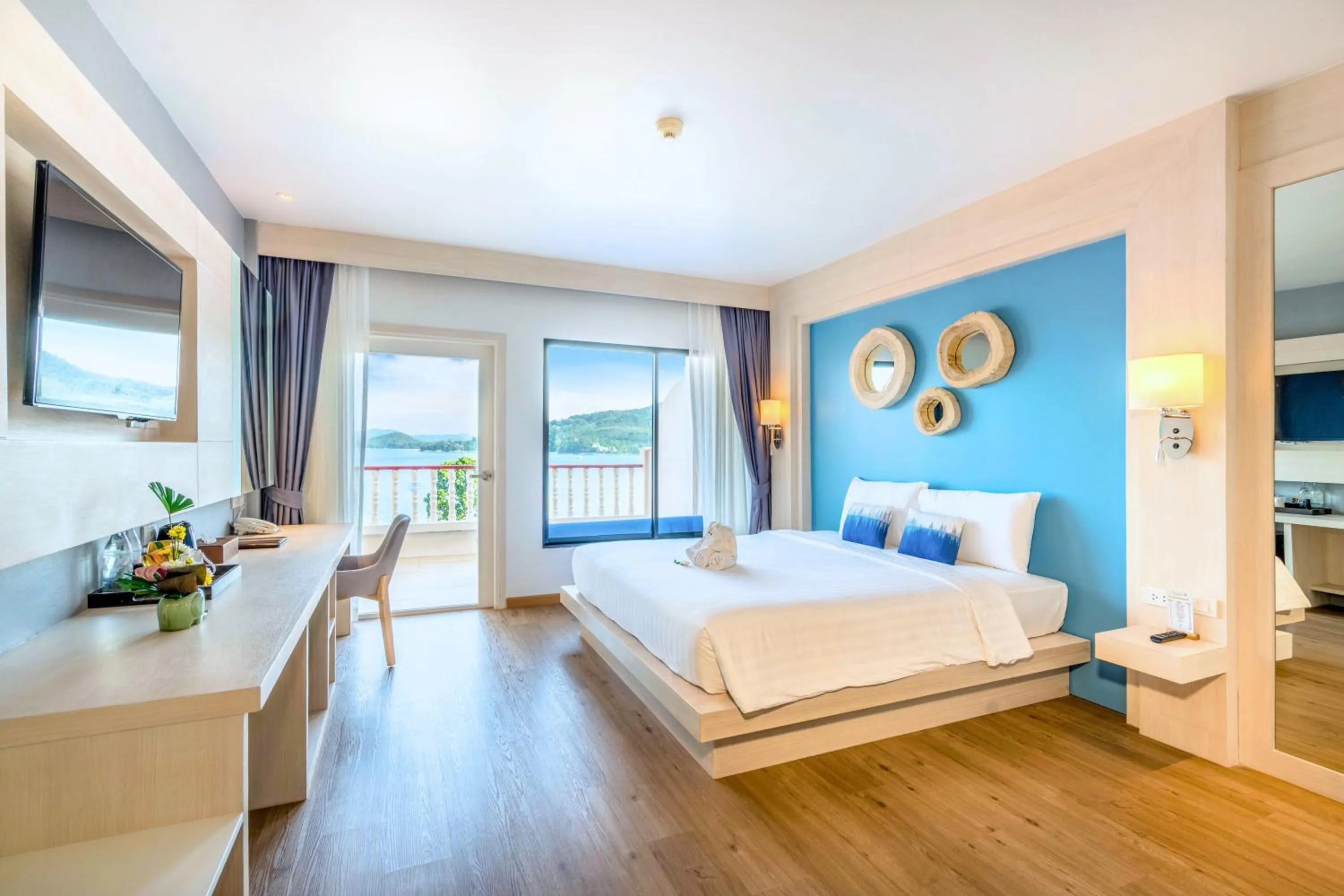 Premier Room with Sea View in Namaka Resort Kamala