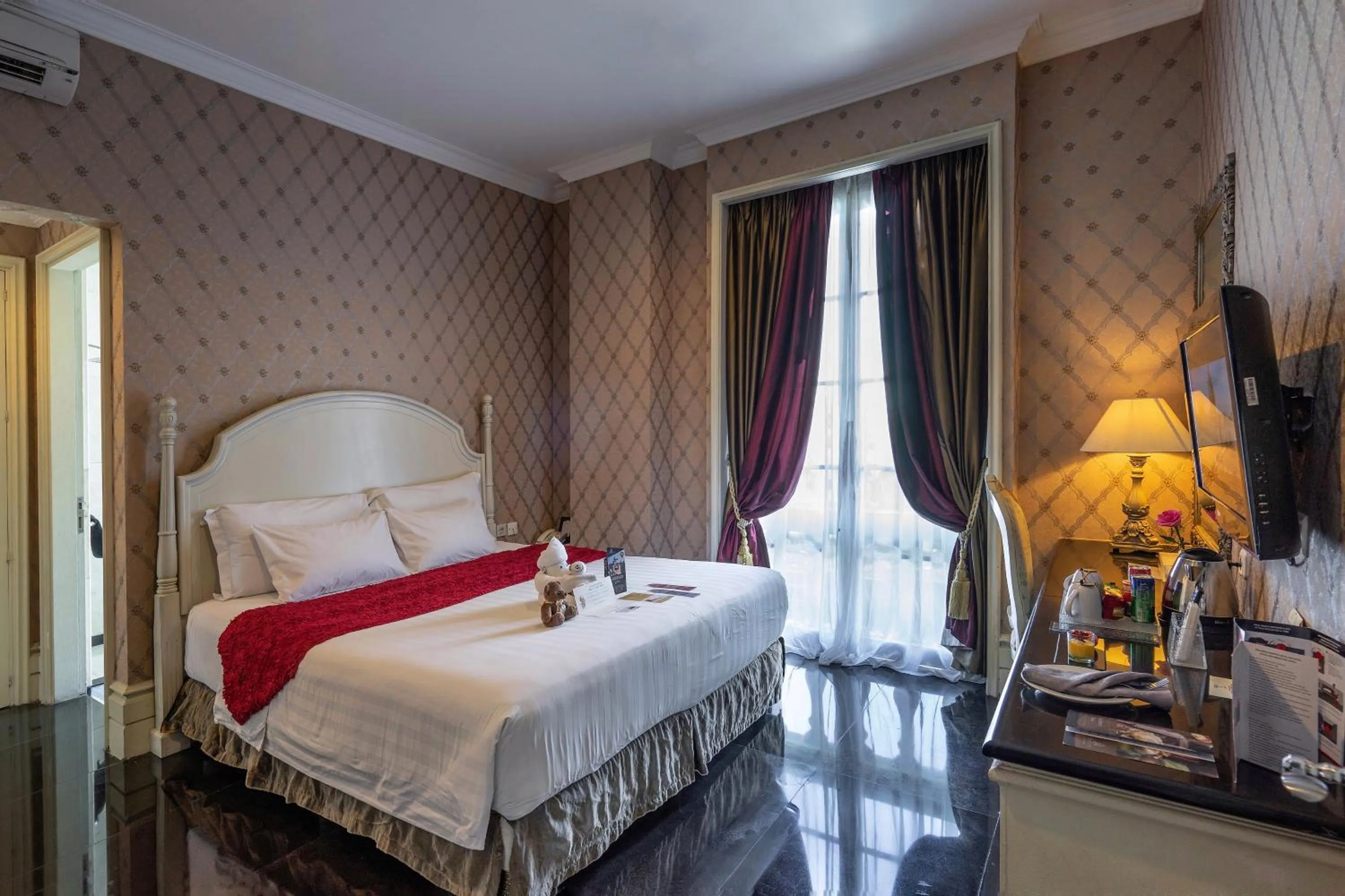 Superior Double Room with Garden View in GH Universal Hotel Bandung