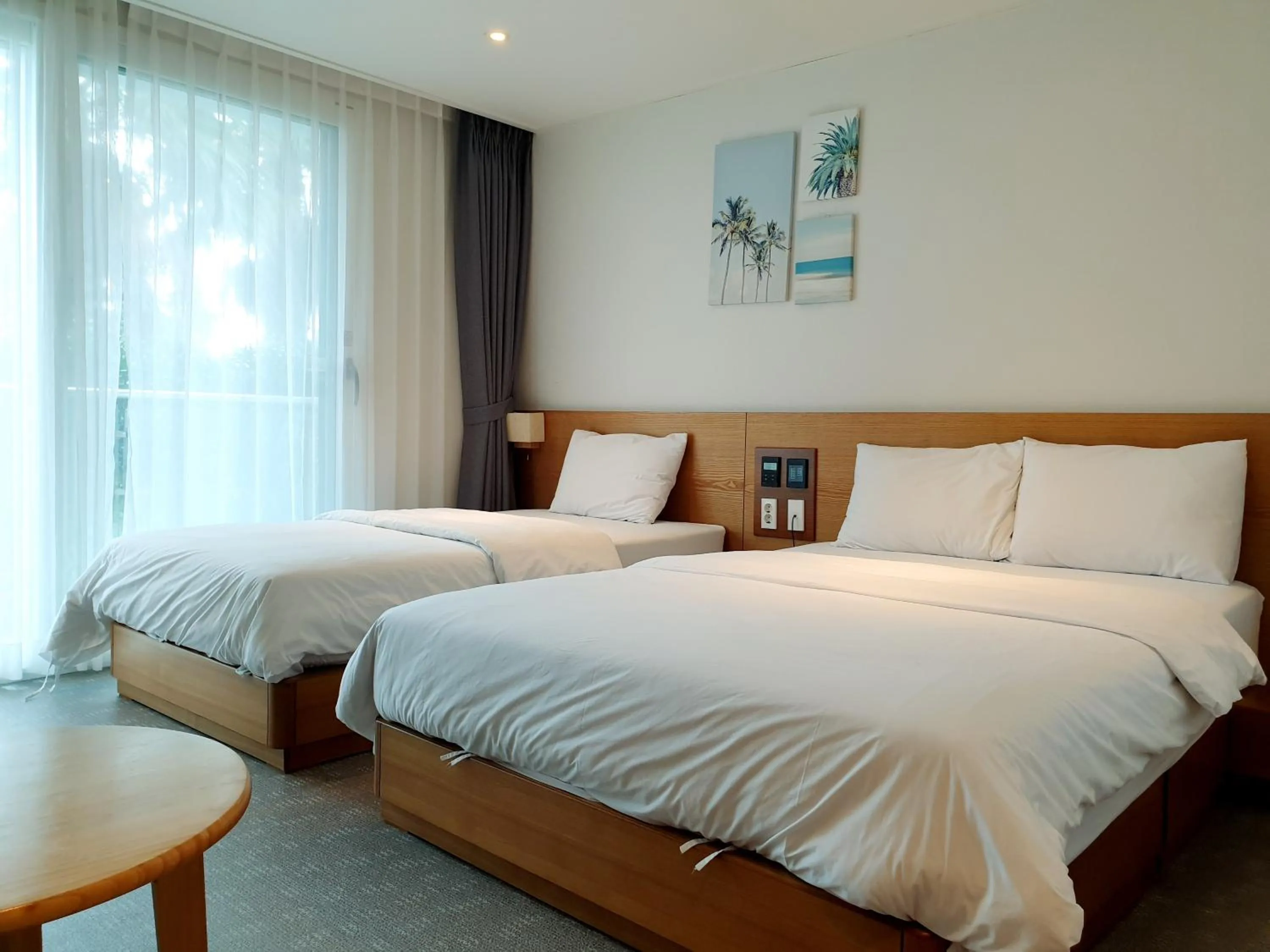 Superior Twin Room with Garden View in Ocean Square Resort