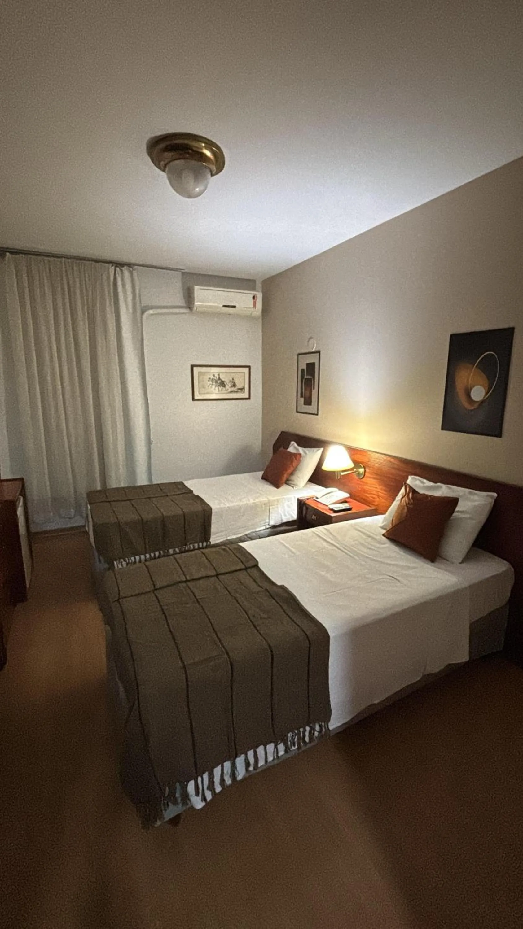 Economy Twin Room - single occupancy in Embaixador Hotel & Centro de Eventos by Fast10