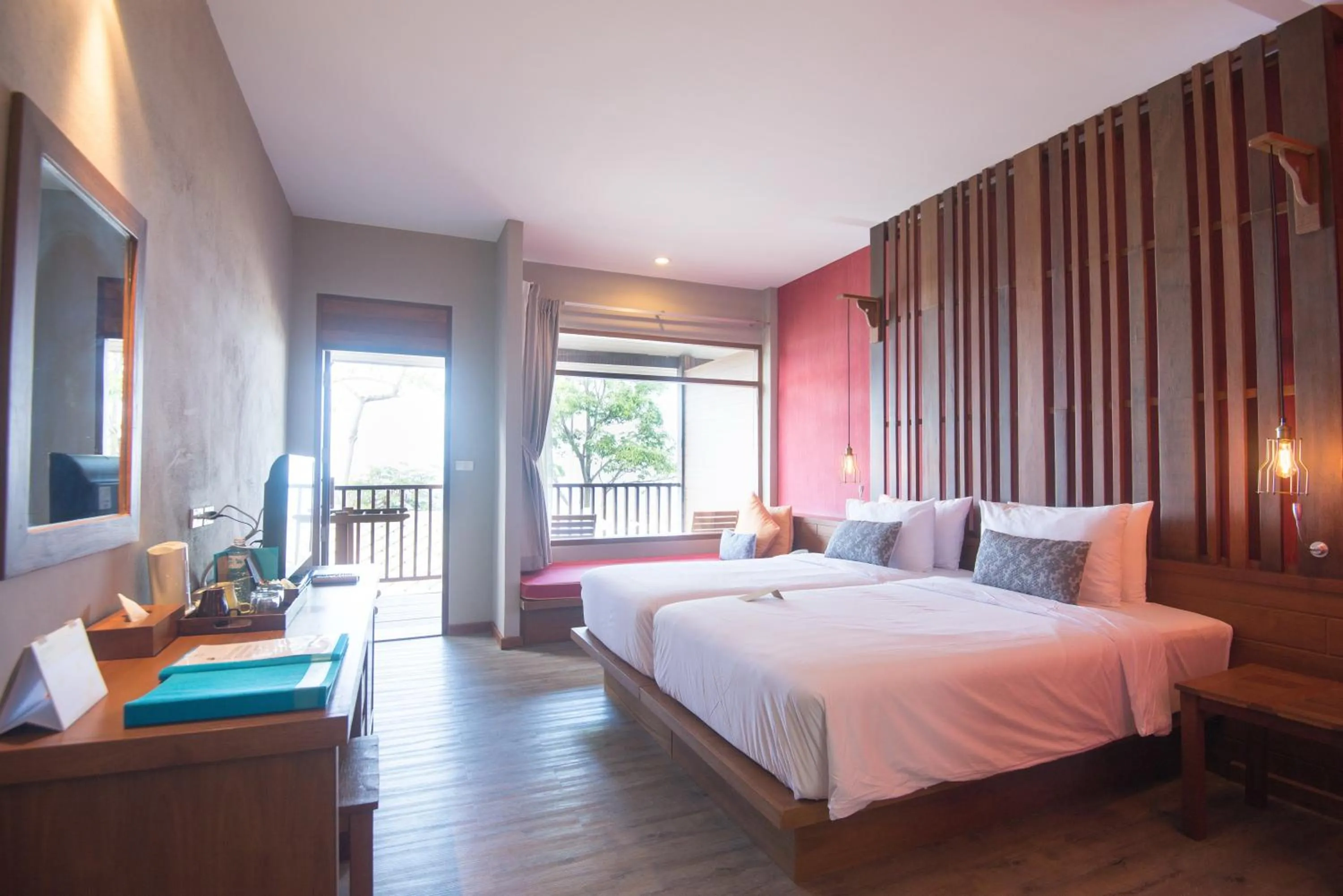 Deluxe Hillside Room in Ao Prao Resort