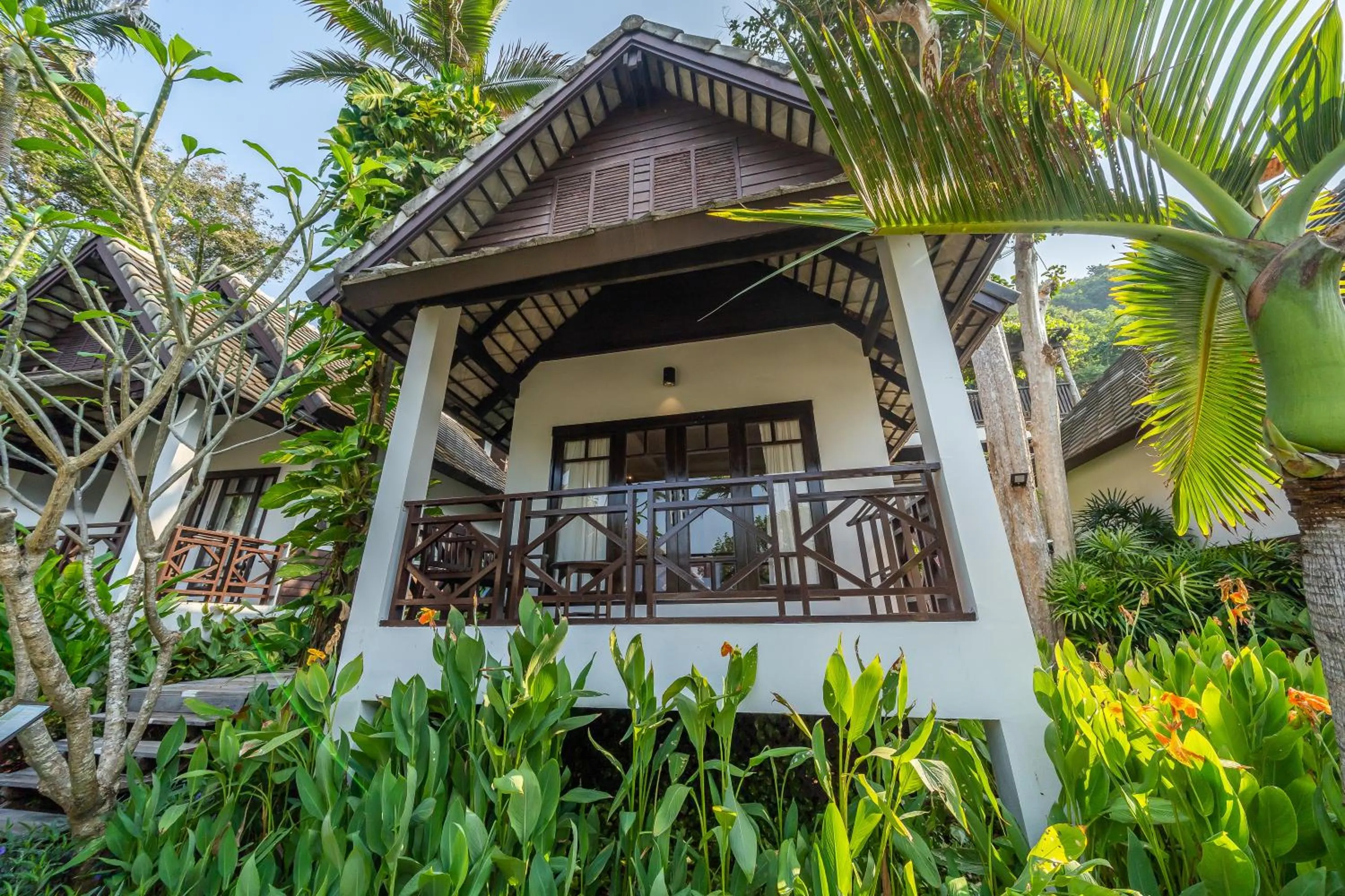 Deluxe Cottage in Ao Prao Resort