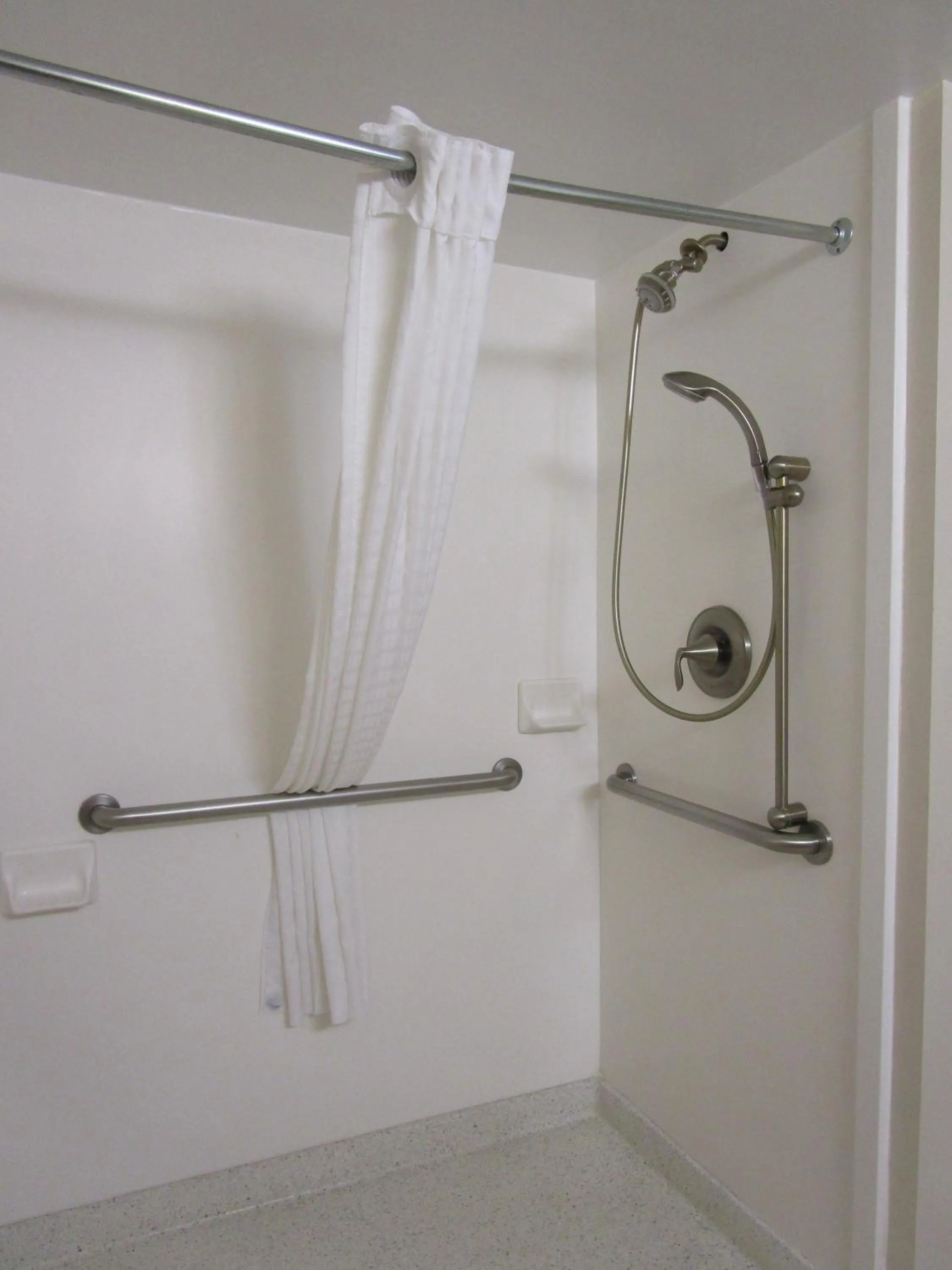 King Room with Balcony and View in Best Western Oak Manor