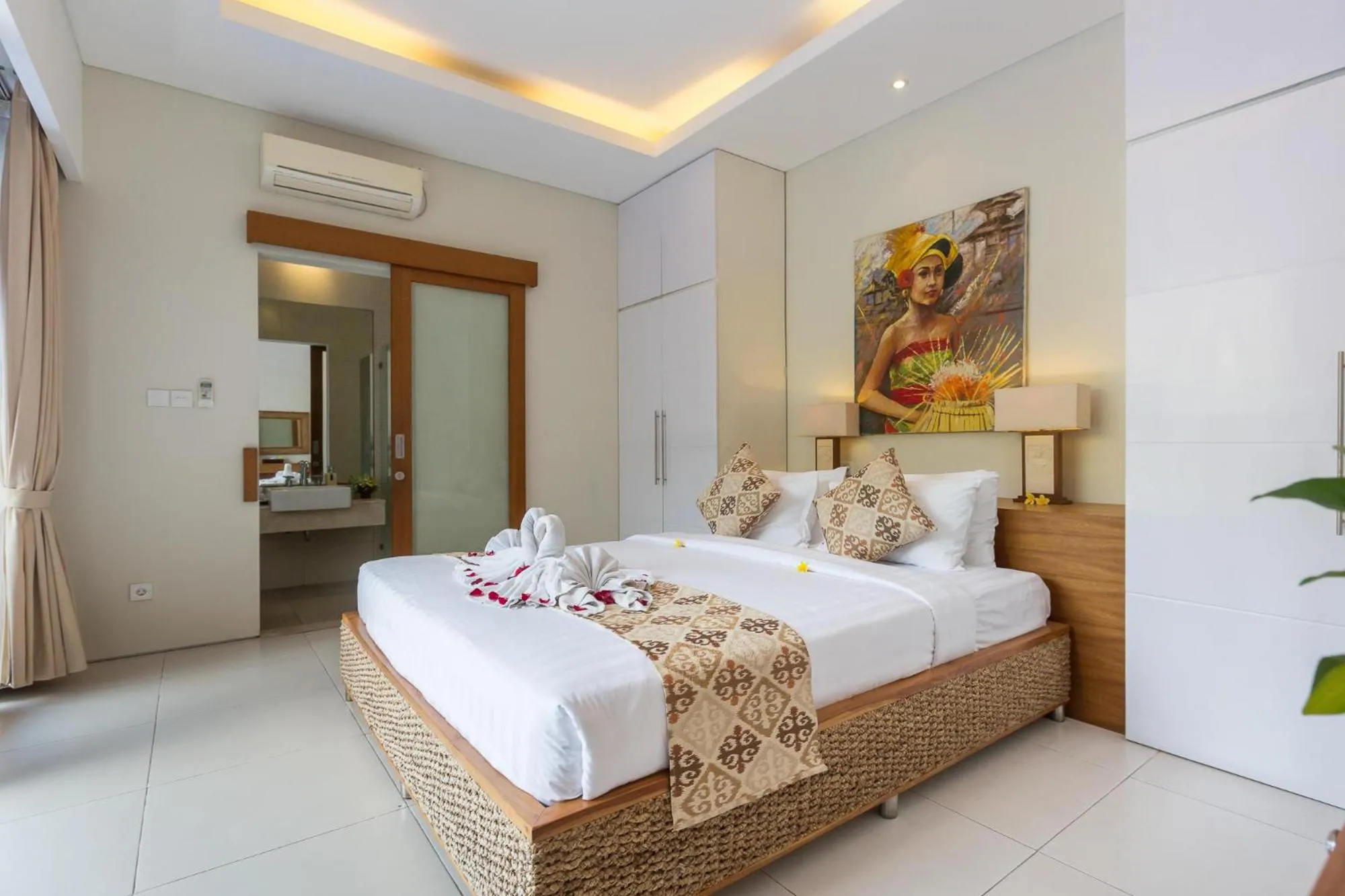 Two-Bedroom Villa in Bali Easy Living Canggu