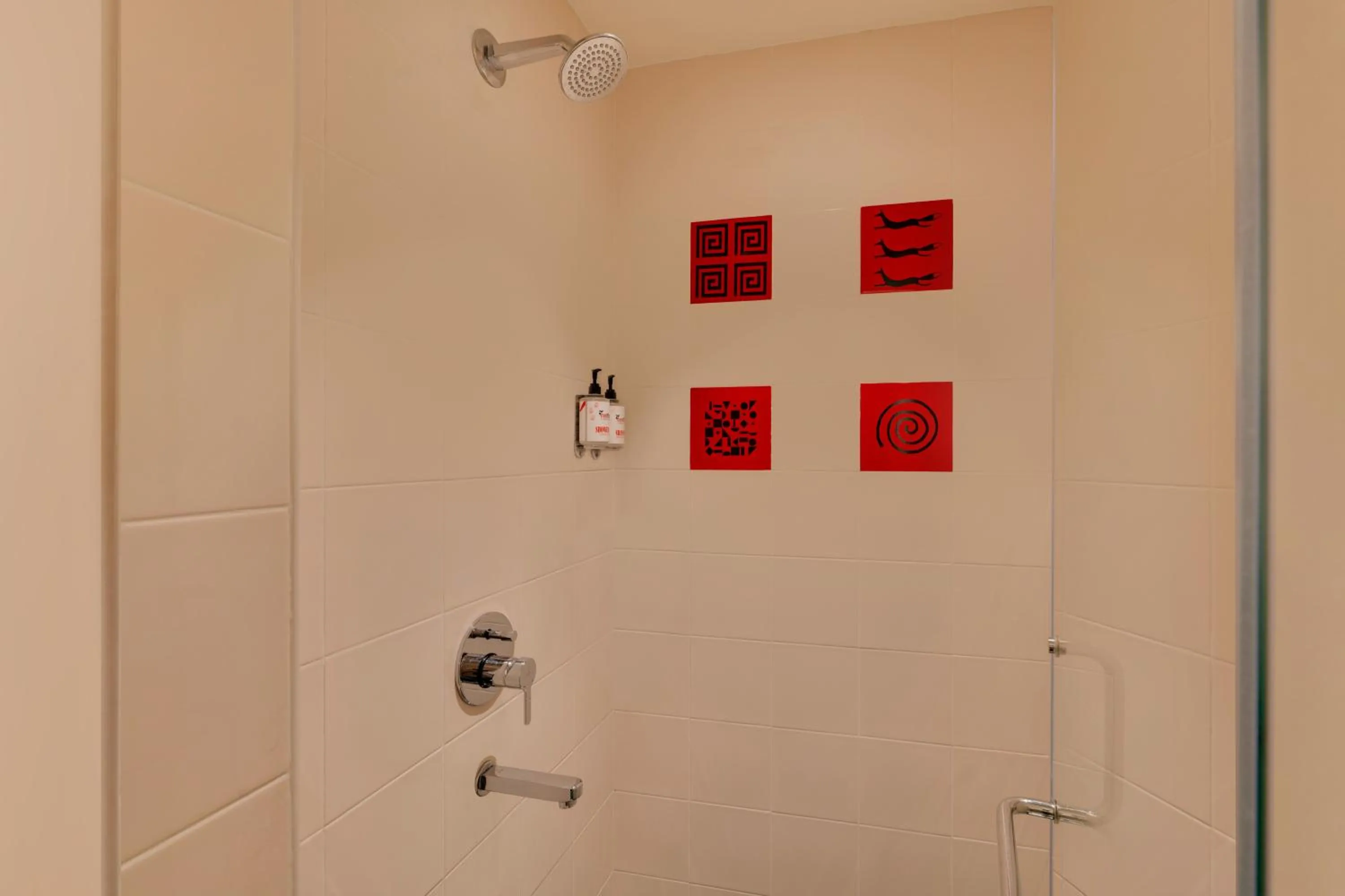 Superior Double Room (15% Off on Laundry service  and 20% off on session of Spa) - single occupancy in Red Fox by Lemon Tree Hotels, Hyderabad