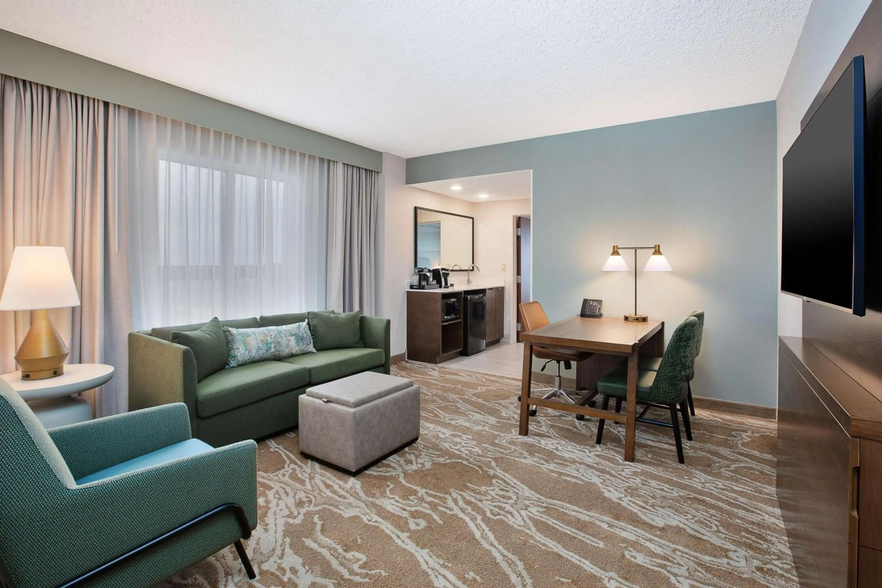 Corner King Suite in Embassy Suites San Marcos Hotel Conference Center