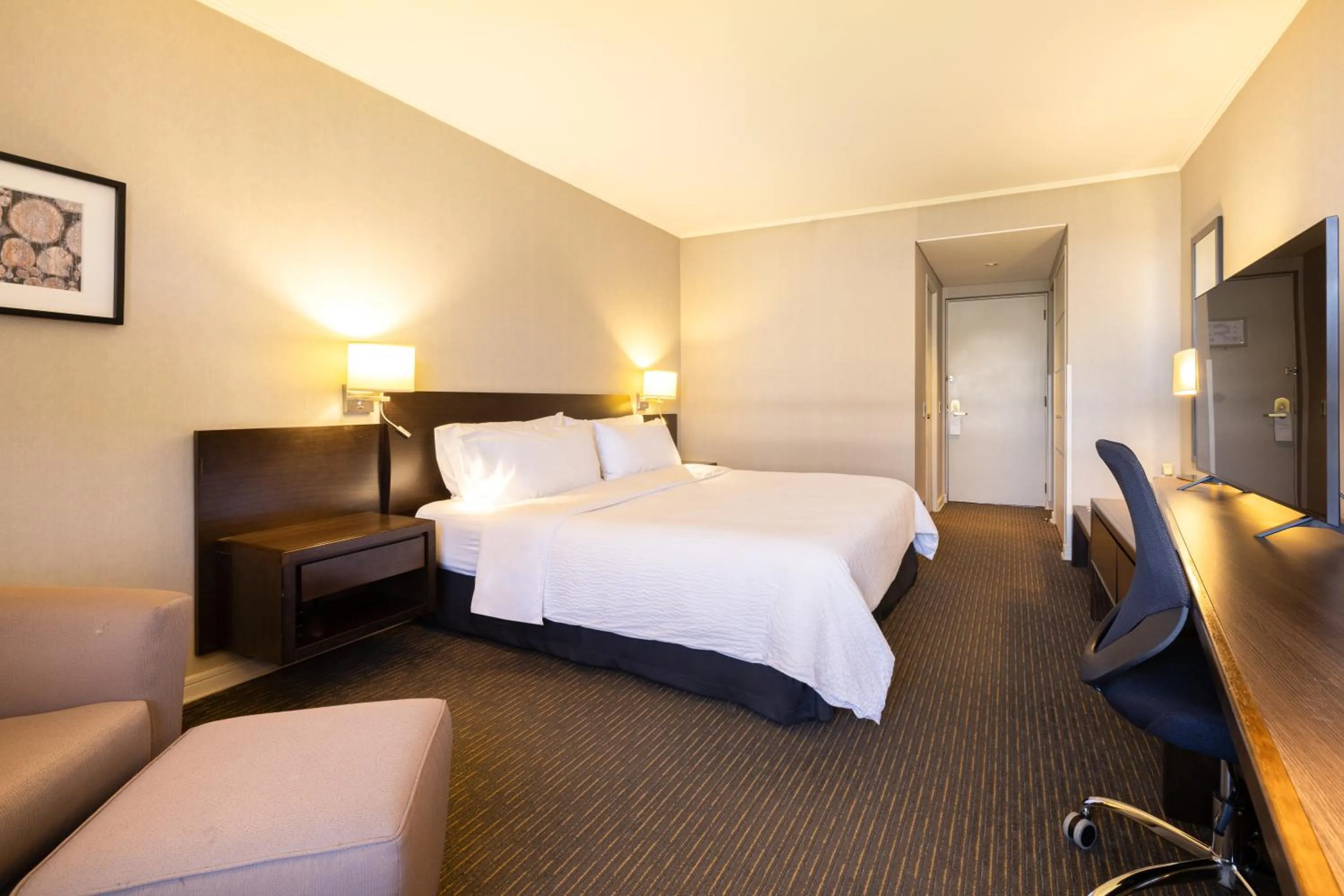 Standard King Room in Holiday Inn Express - Temuco by IHG