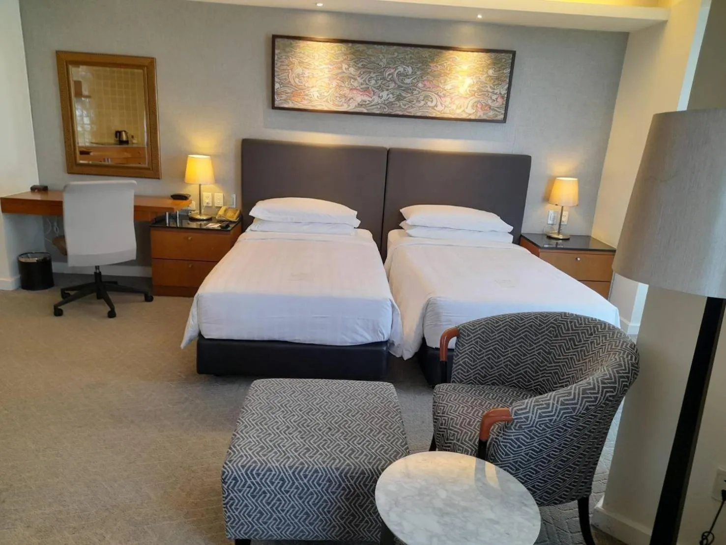 Deluxe Studio Twin in Chatrium Sathon Bangkok