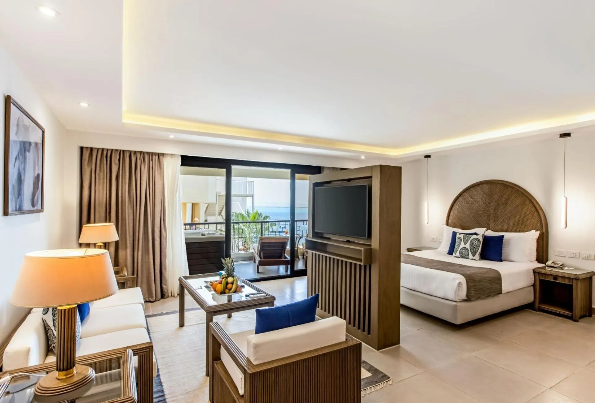 Premium Jacuzzi Suite in Sunrise Holidays Resort -Adults Only