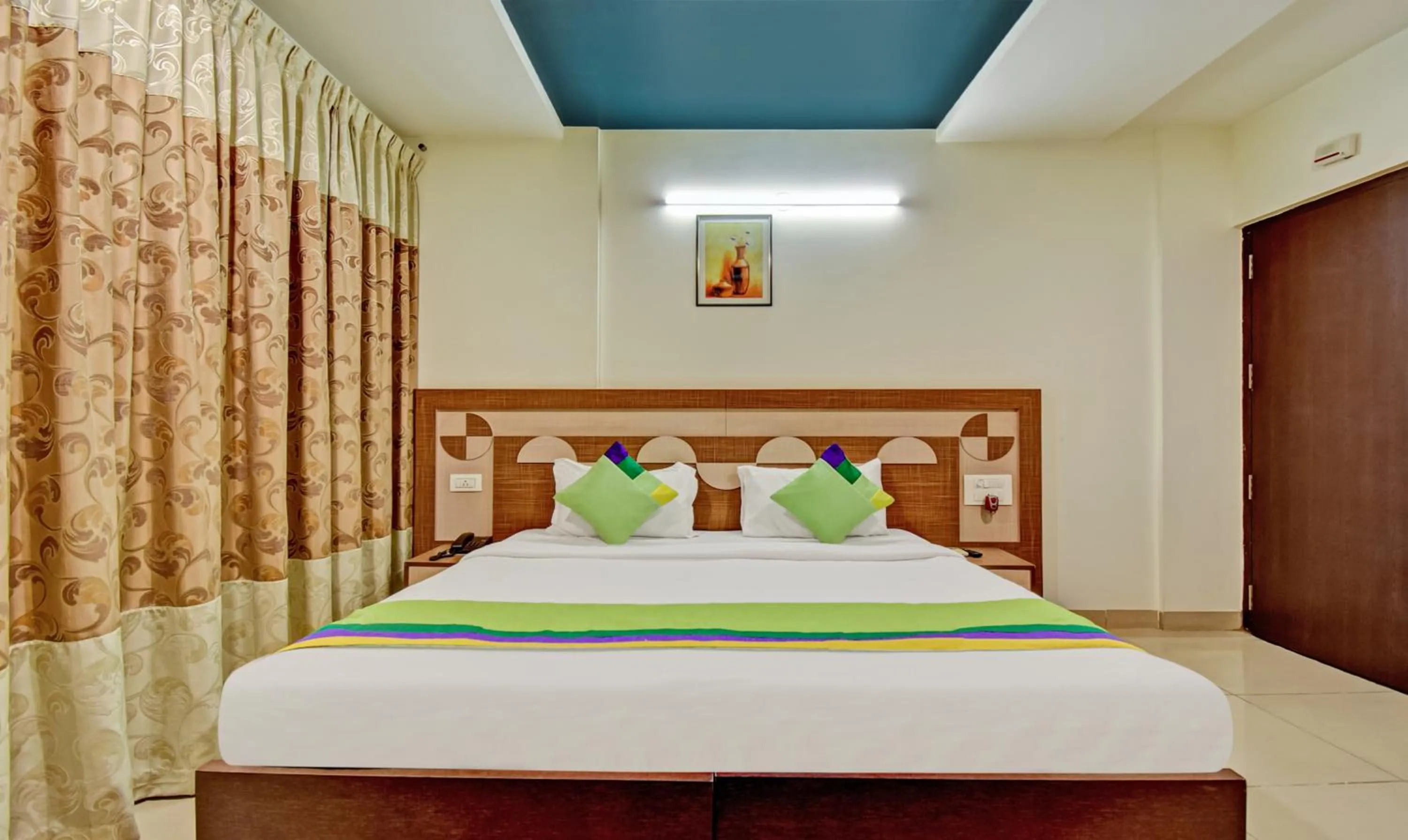 Economy Double Room - single occupancy in Treebo Raj Elegance Manyata Tech Park