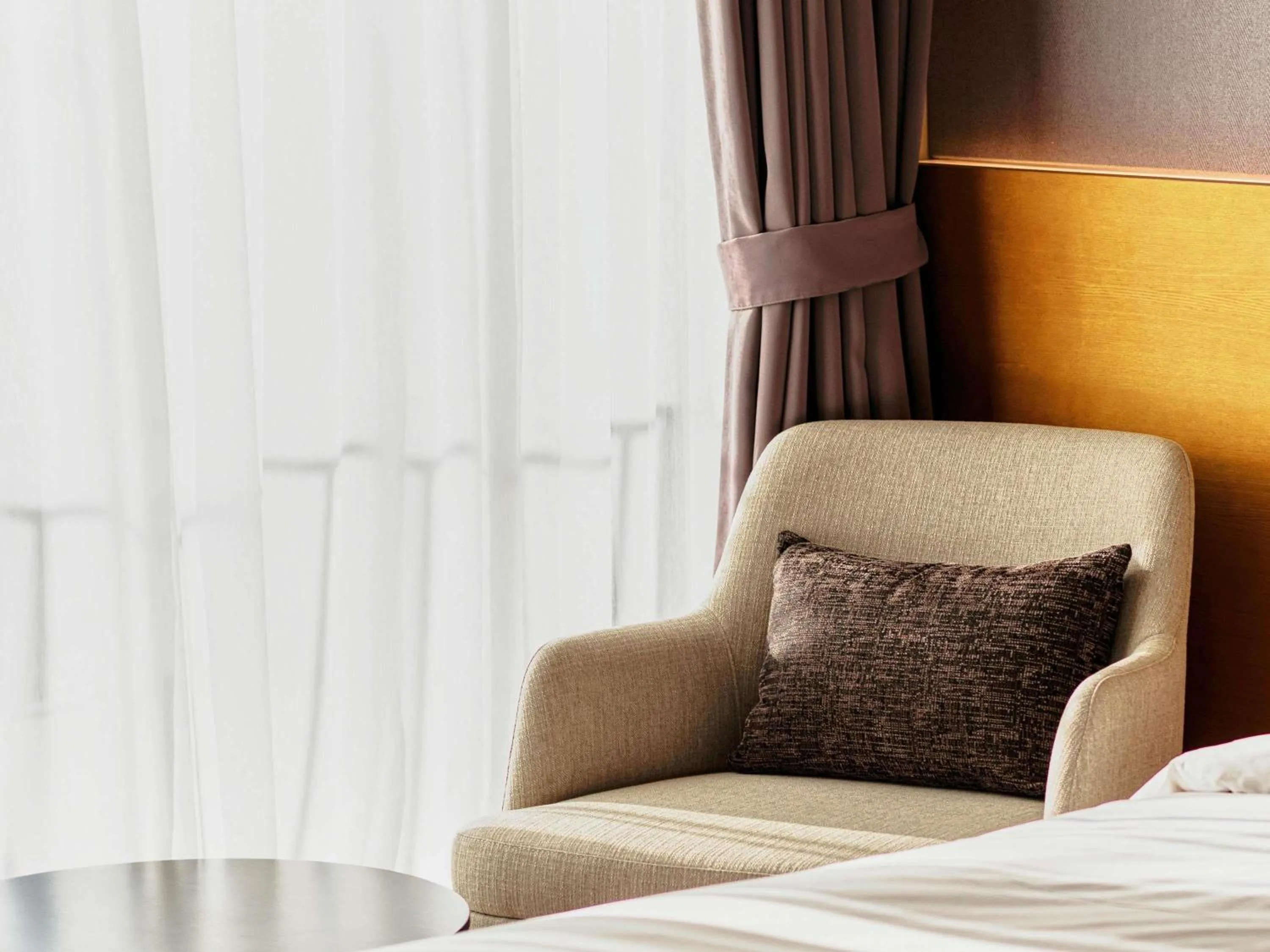 Deluxe Room in Mercure Ambassador Jeju