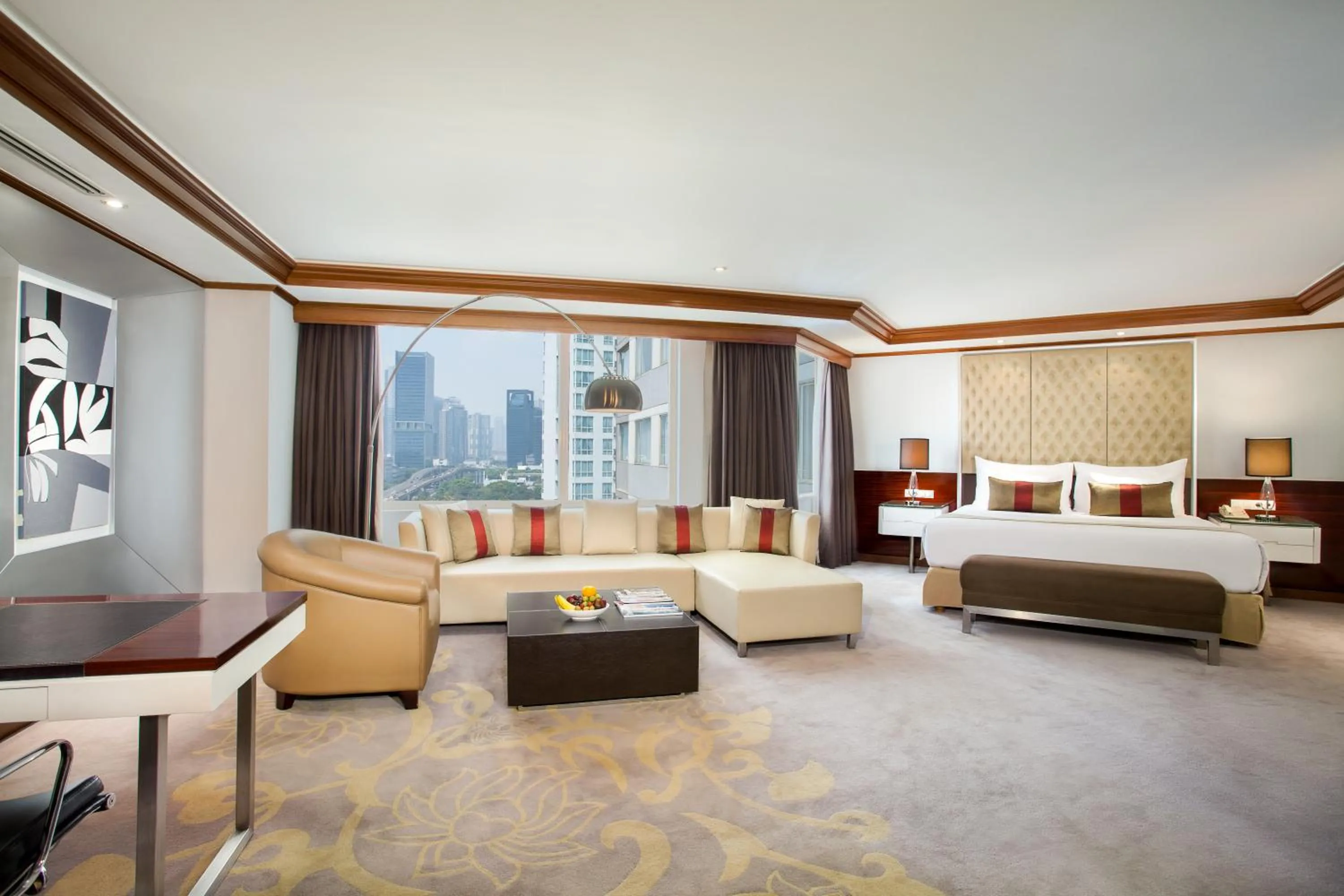 Executive Business King Room - Smoking in Wyndham Casablanca Jakarta