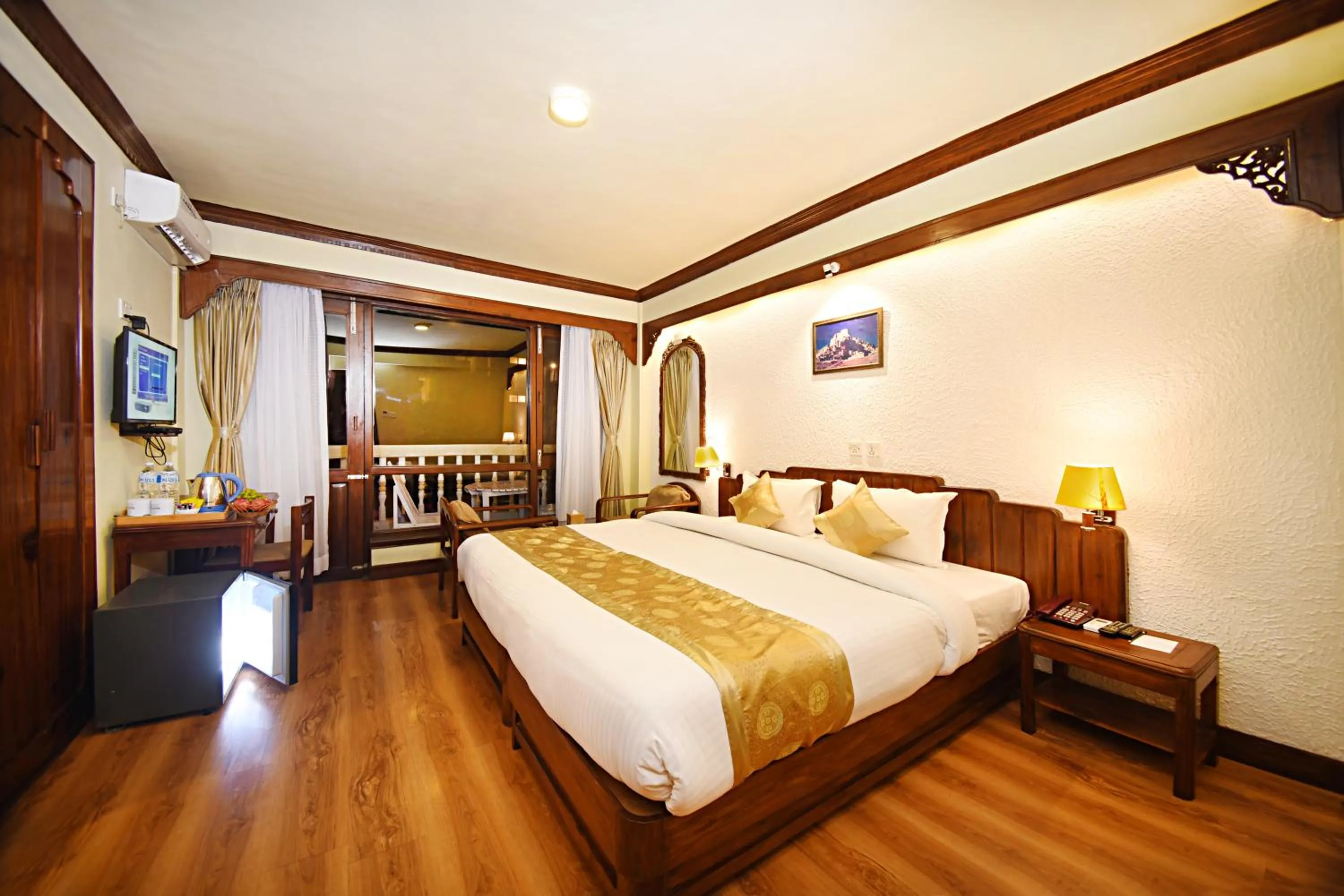 Suite with Balcony - single occupancy in Nirvana Boutique Hotel