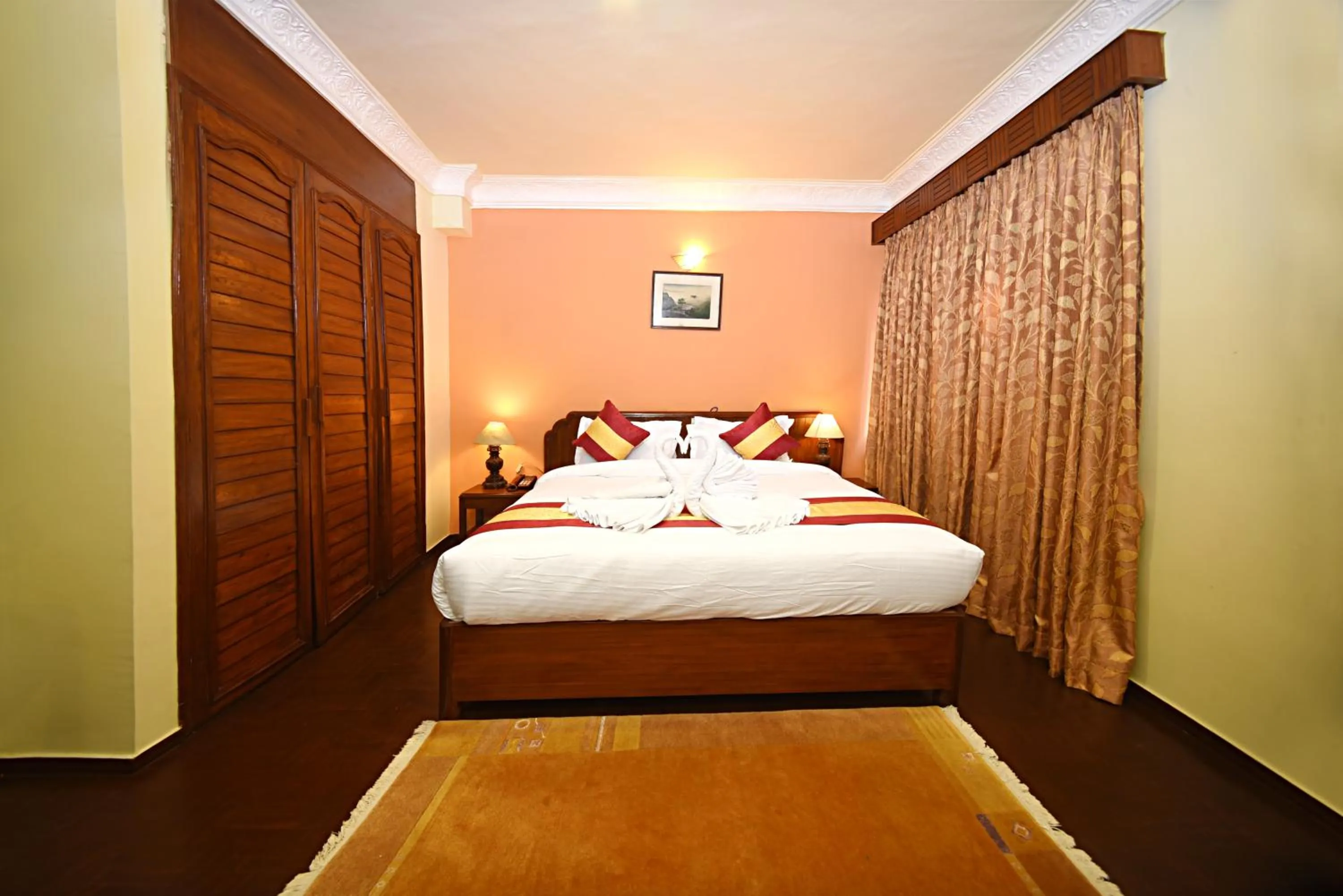 Deluxe Double or Twin Room with Bathtub - single occupancy in Nirvana Boutique Hotel