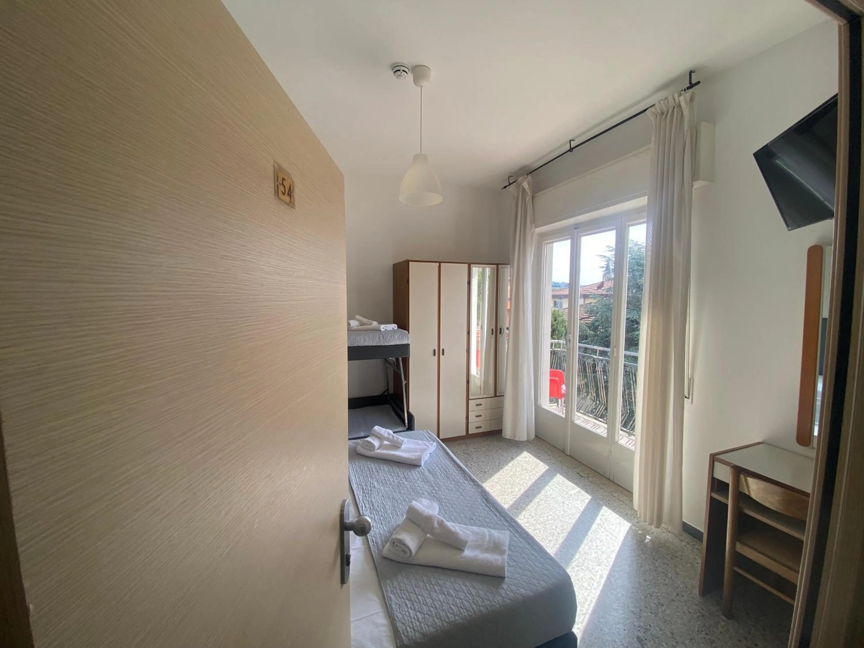 Family Room with Balcony in Hotel Ausonia B&B RiMiNi