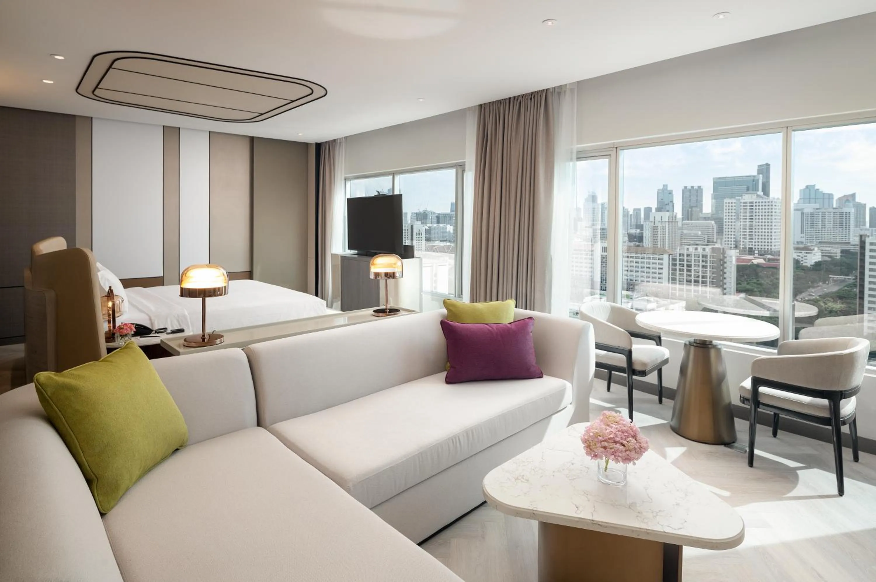 Premier Suite King - single occupancy in Pathumwan Princess Hotel