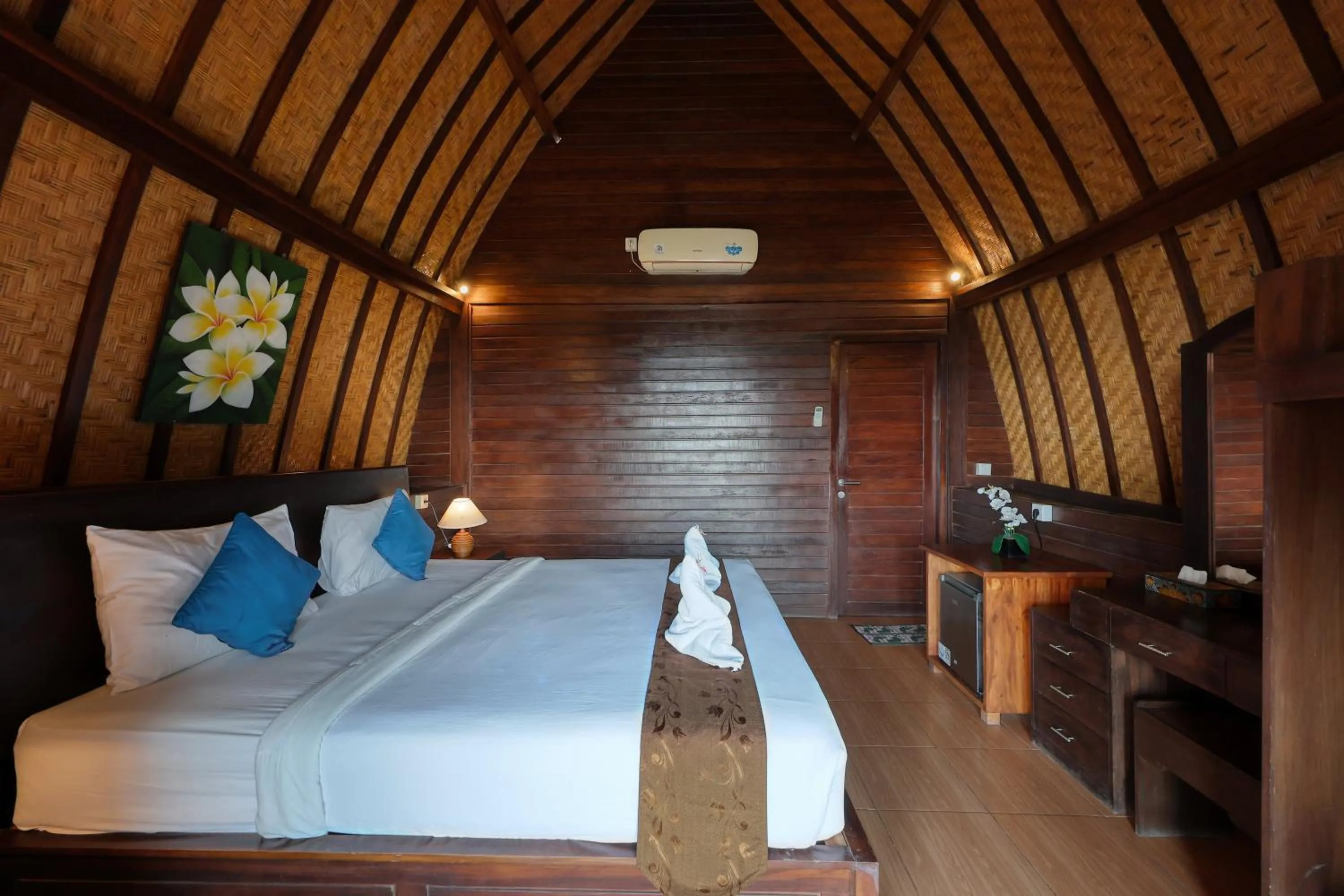 Double Bungalow Sea View in Bataran Garden Cottage