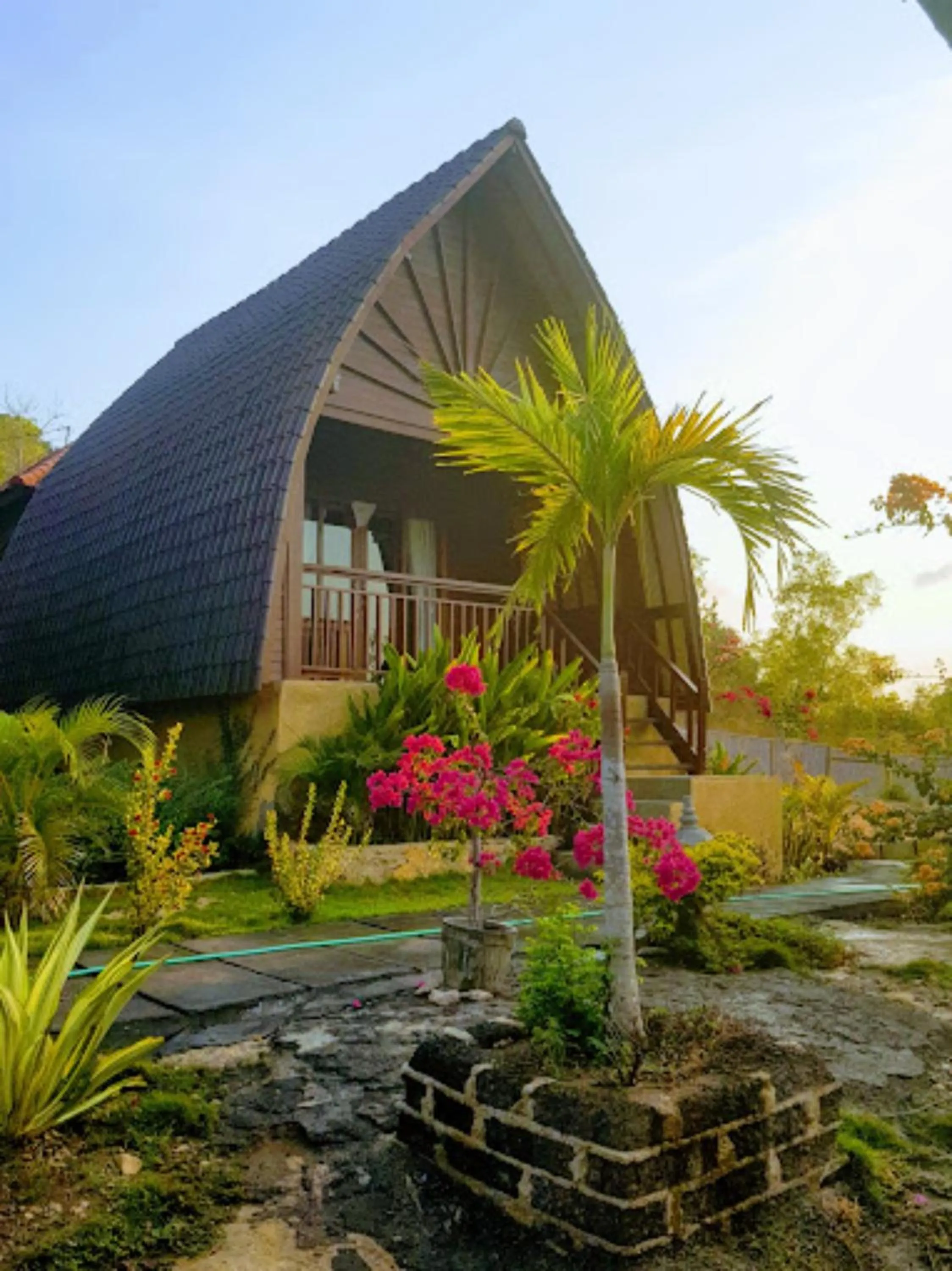 Twin Bungalow Garden View in Bataran Garden Cottage