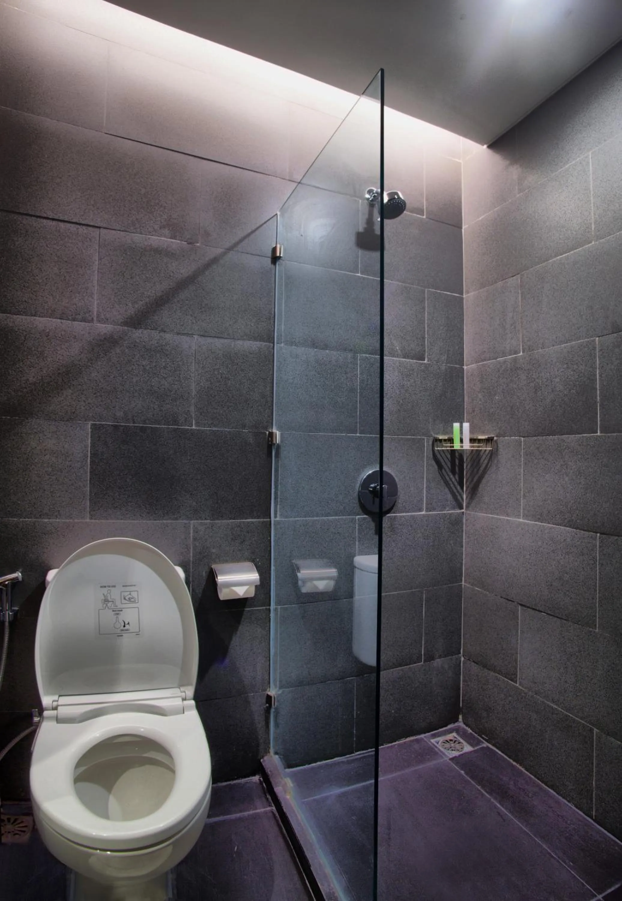 Deluxe Double Room in Golden Tulip Essential Makassar