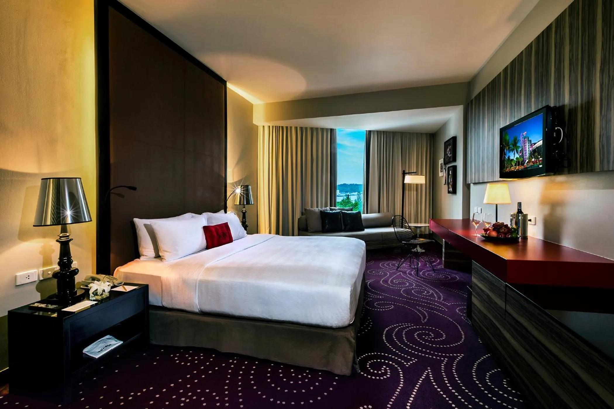 Deluxe Double or Twin Room with Sea View in Hard Rock Hotel Pattaya