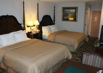 Two-Bedroom Suite with Sofa Bed in Crown Choice Inn & Suites Lakeview and Waterpark