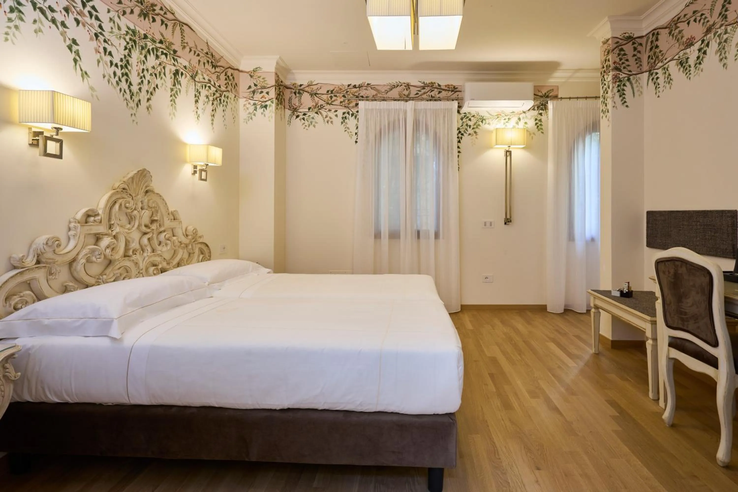 Suite in Dependance in Hotel Art Atelier - Place of Charme