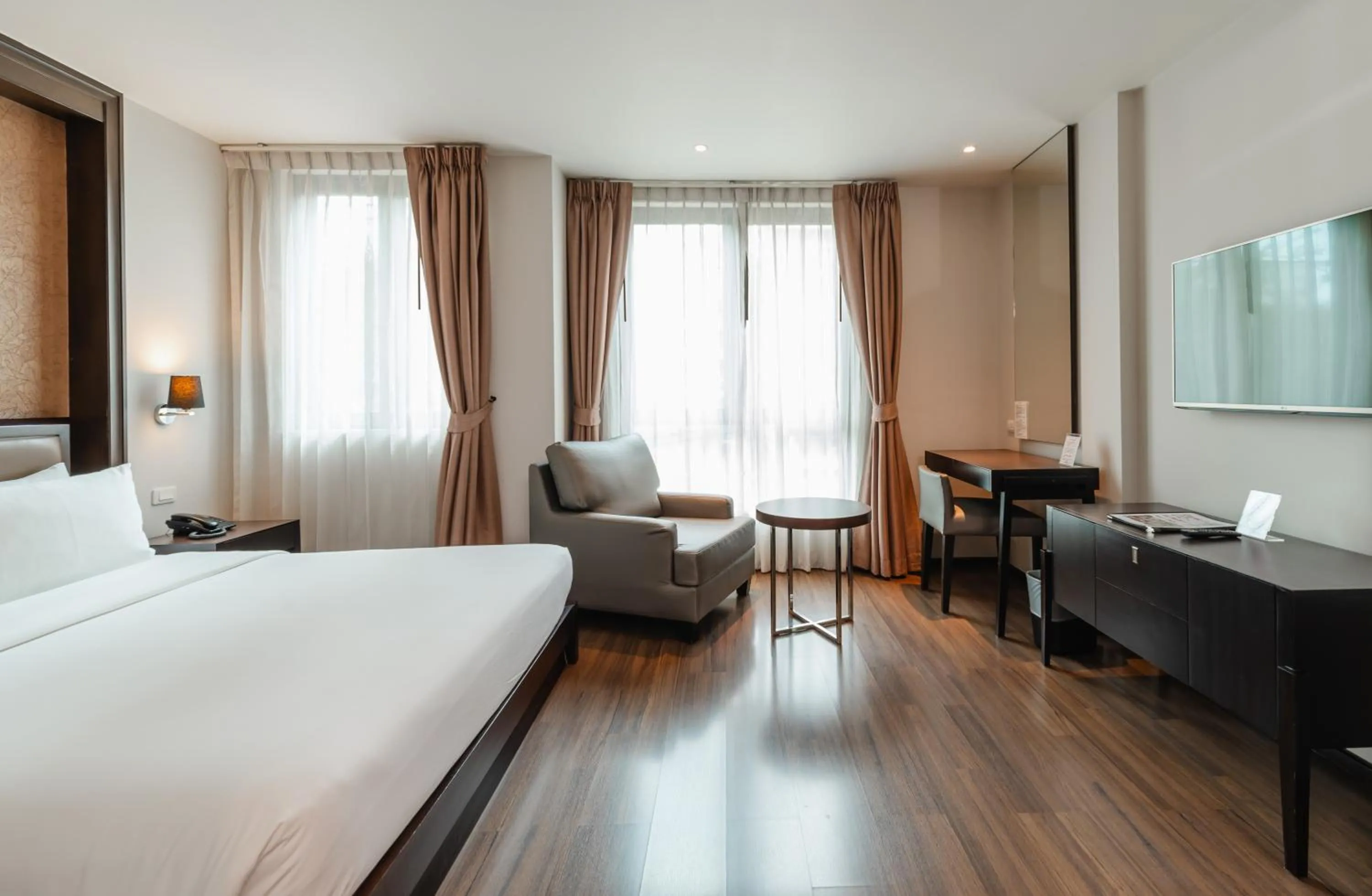 Superior Double Room in The Dawin Hotel