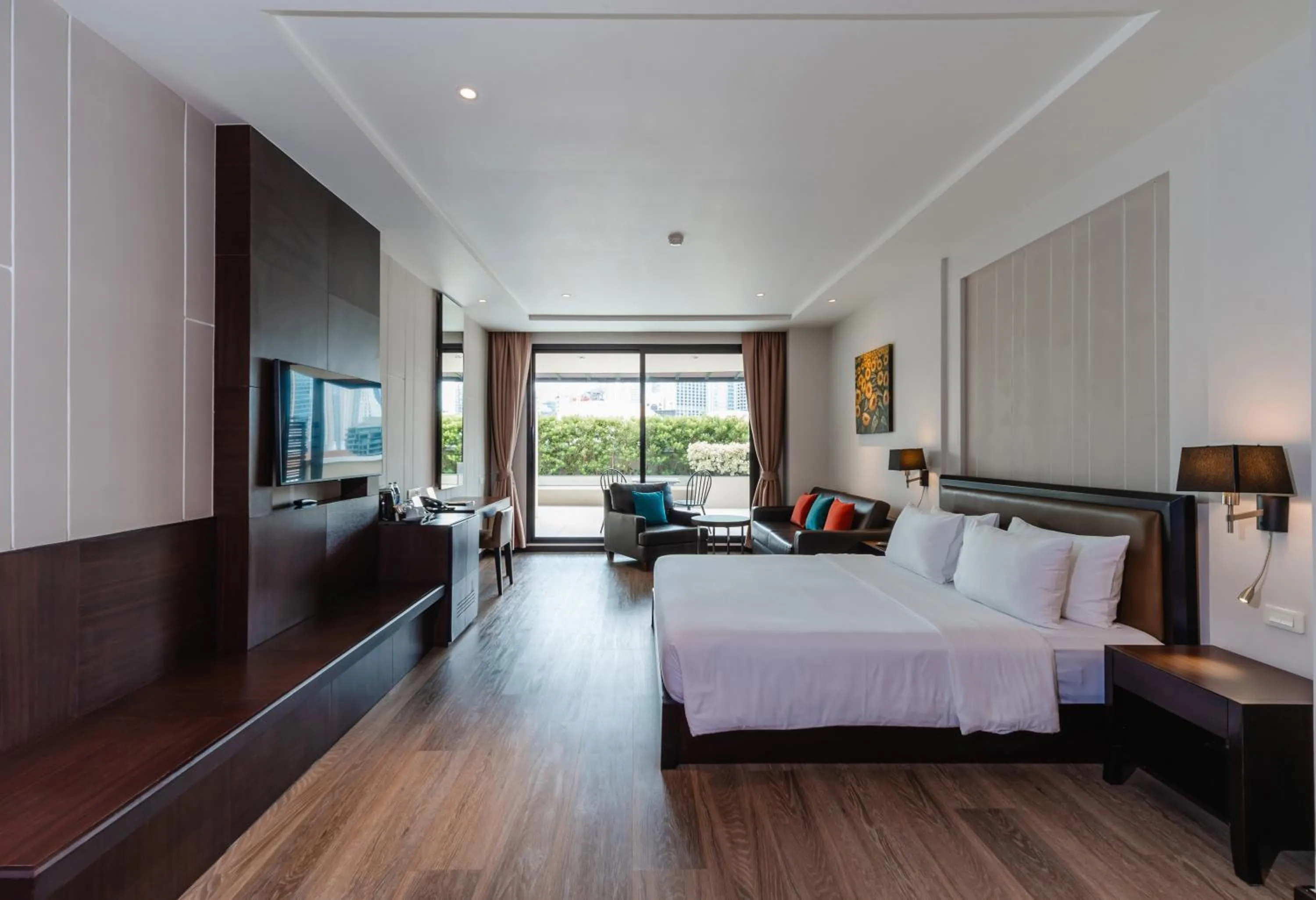 Suite - single occupancy in The Dawin Hotel