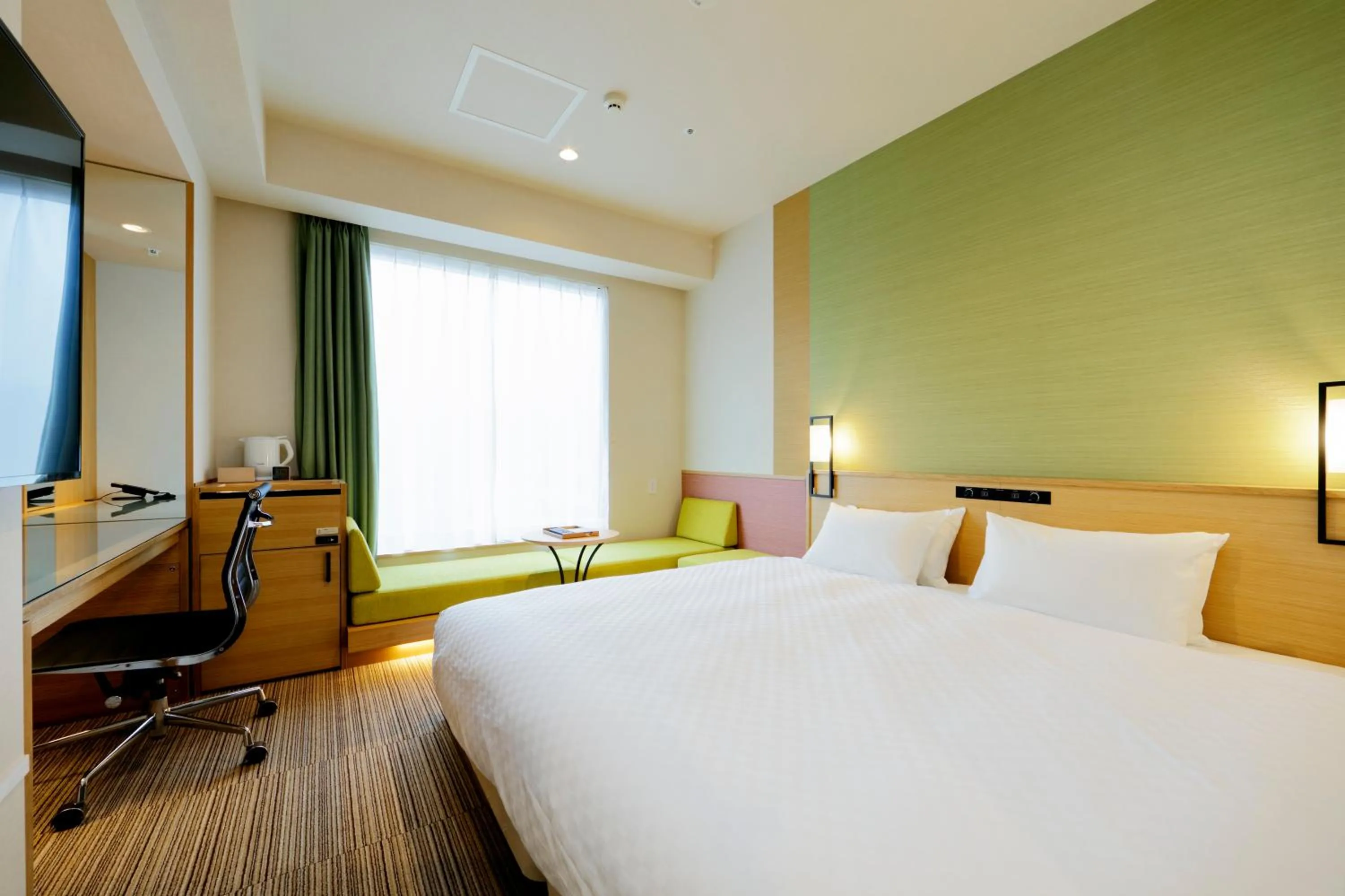 King Room in Candeo Hotels Tokyo Shimbashi