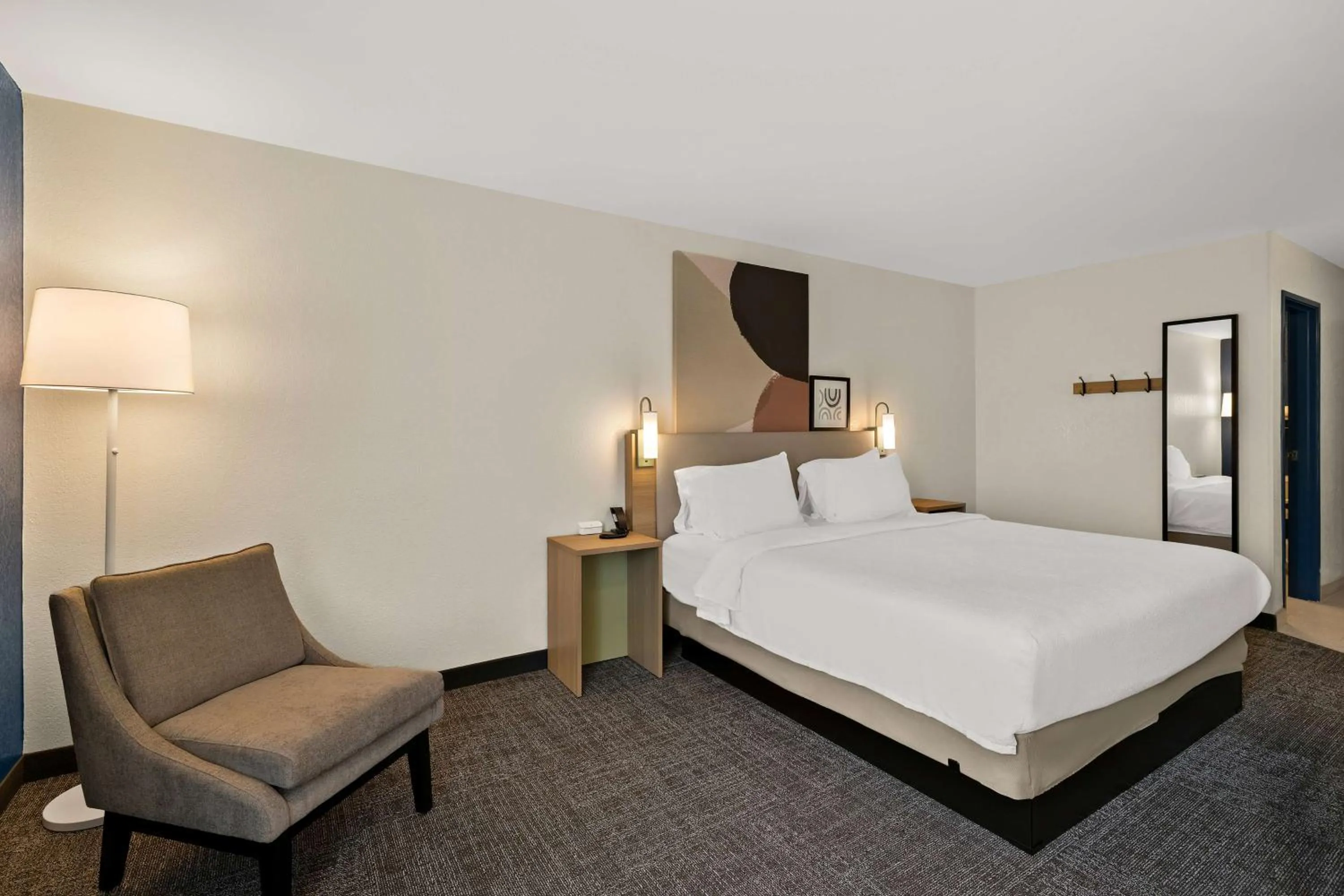 King Room in Spark By Hilton Tifton