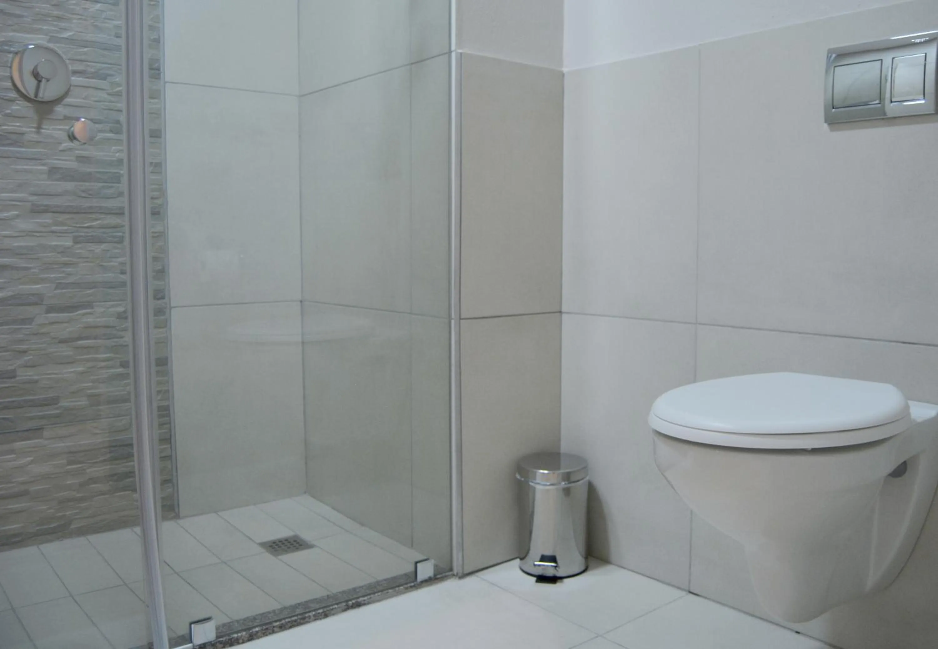 Standard Double Room in Regal Inn Hotel Midrand