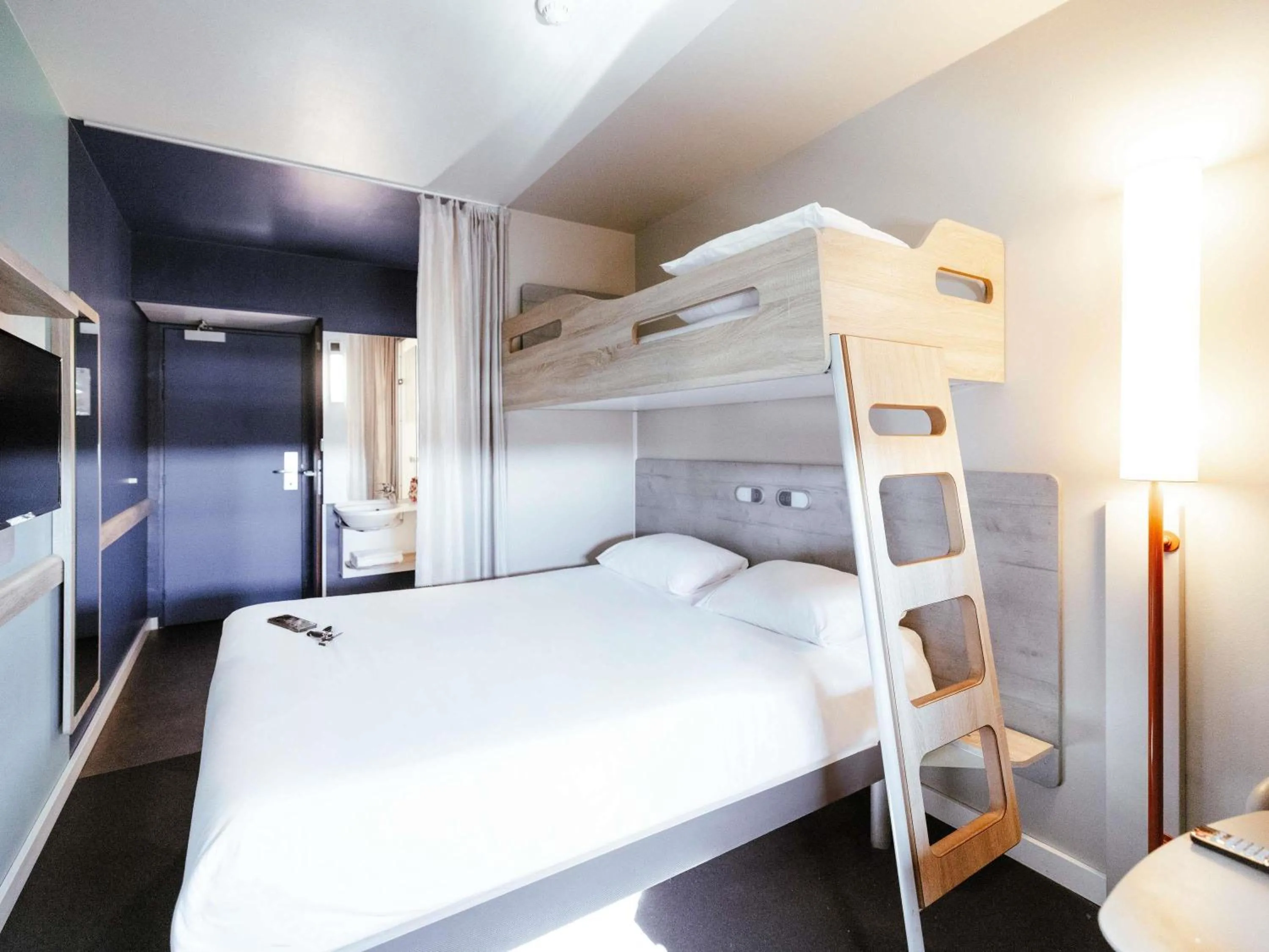 Standard Double Room with Bunk Bed in ibis Budget Luxembourg Aeroport