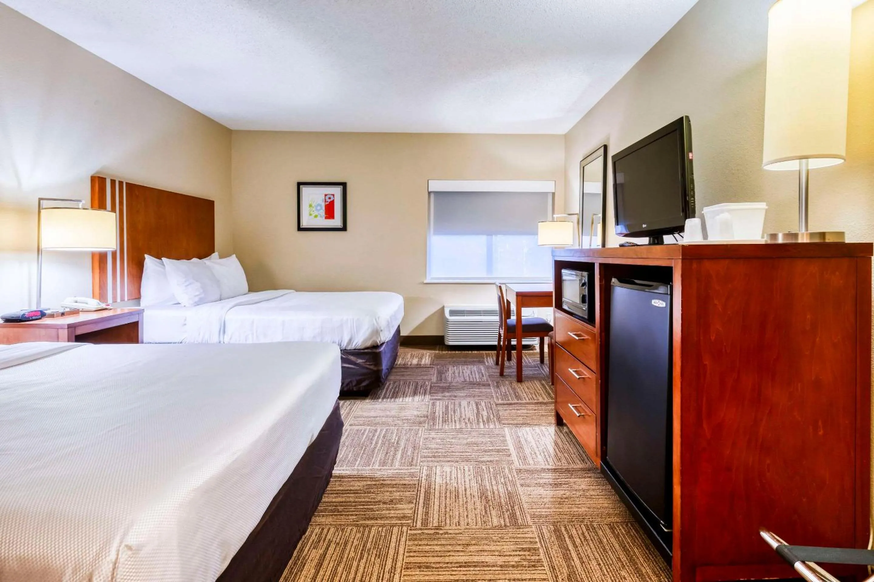 Queen Room with Two Queen Beds in Comfort Inn & Suites Shepherdsville - Louisville South