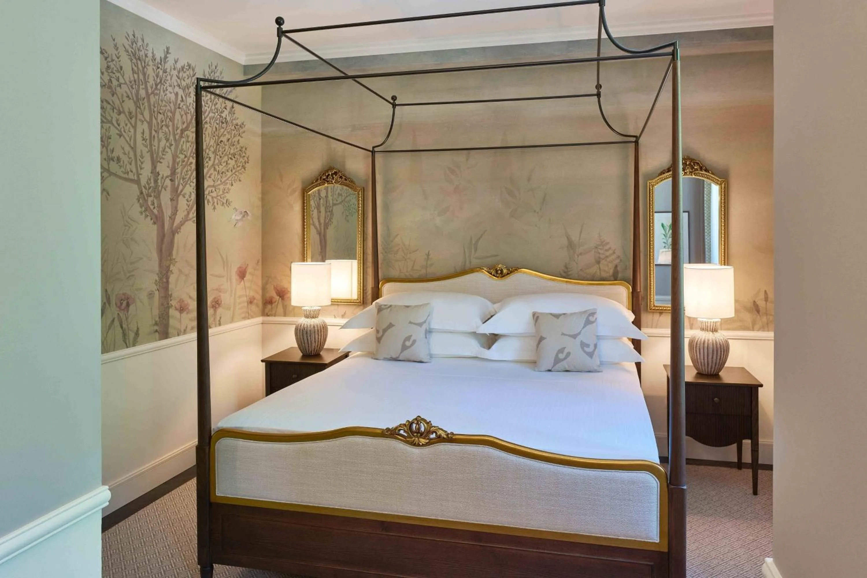 Junior King Suite with Mountain View in Grotta Giusti Thermal Spa Resort Tuscany, Autograph Collection