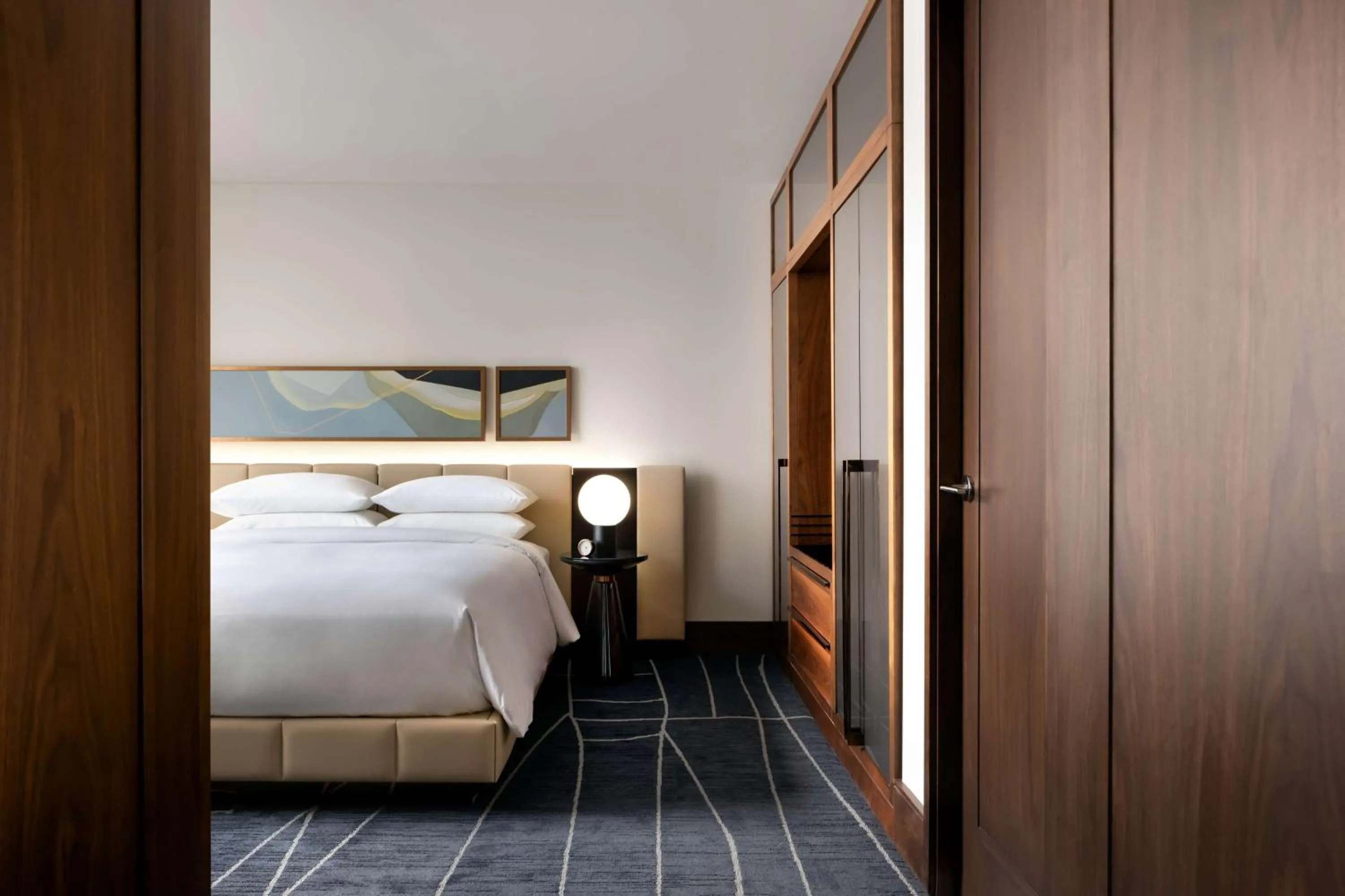 One-Bedroom Suite in Park Hyatt Toronto