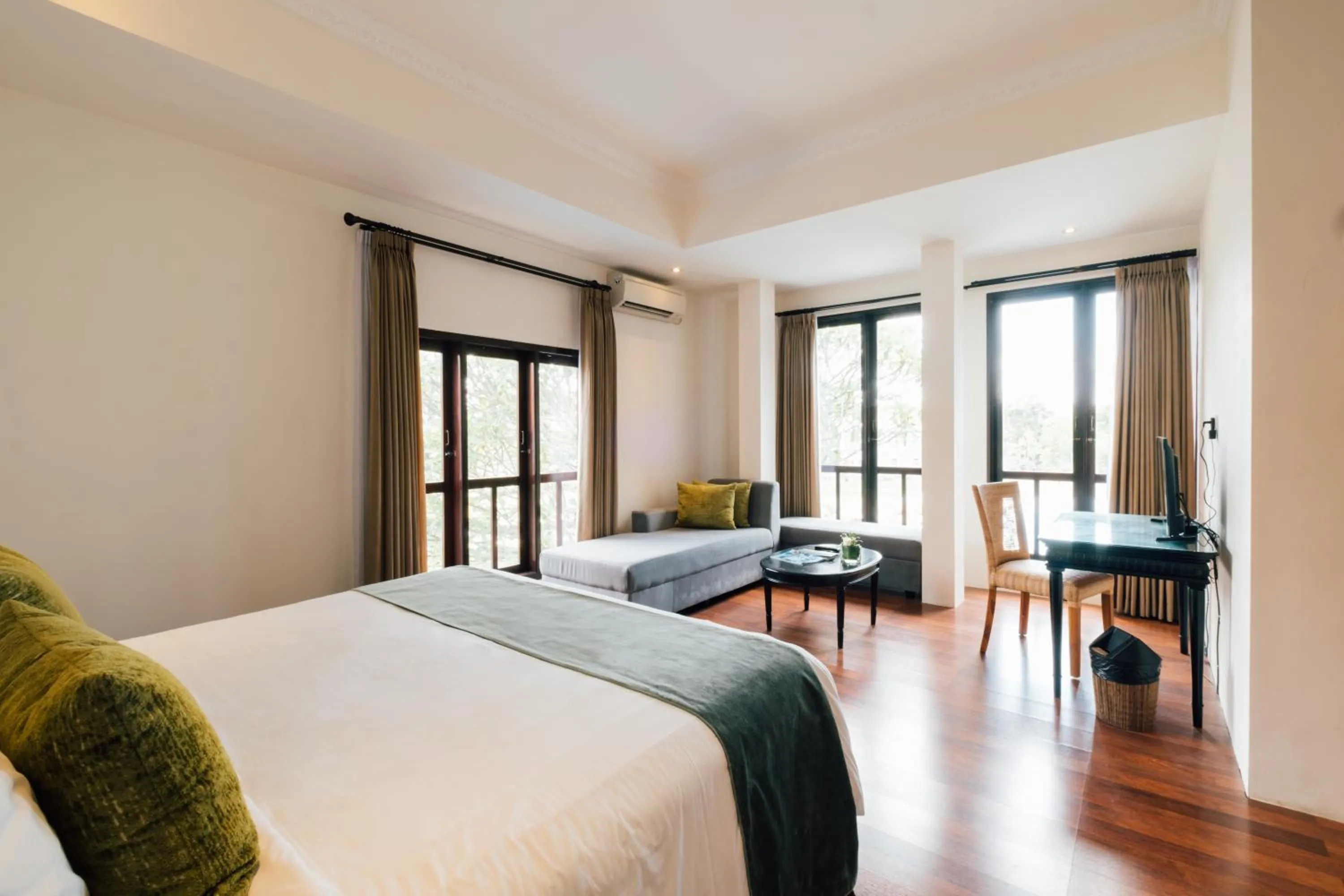 Deluxe Double Room with Pool View  in Umpadhi Canggu