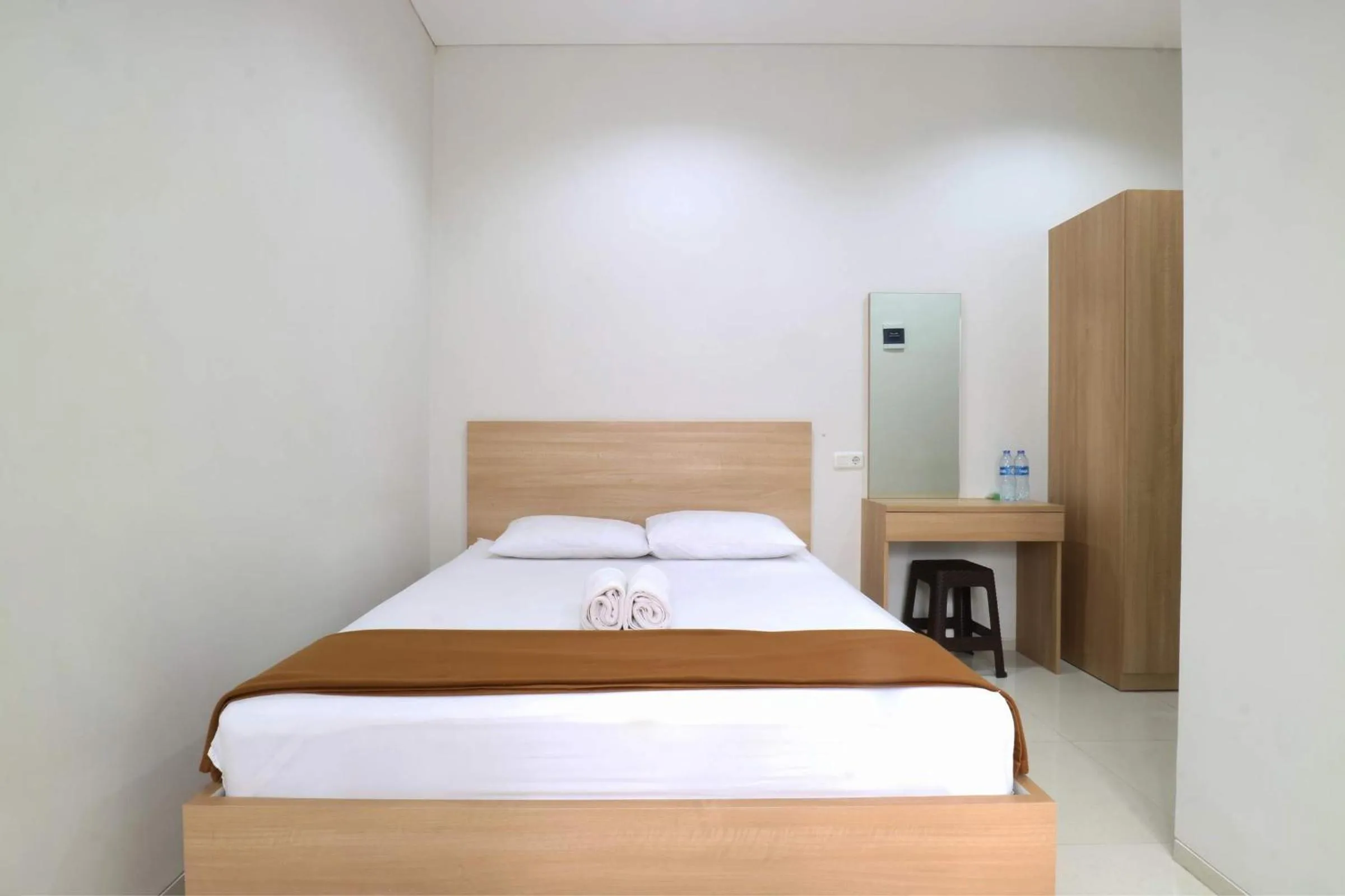 Standard Double Room in Mk House Tendean