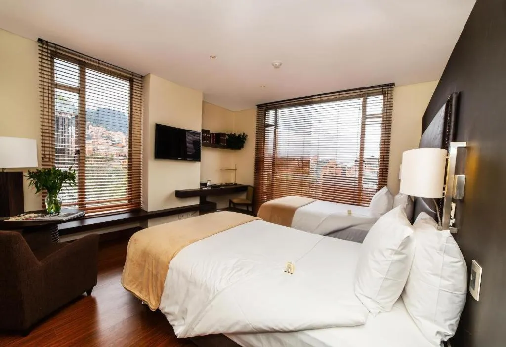 Twin Room in Hotel Cabrera Imperial By key 33